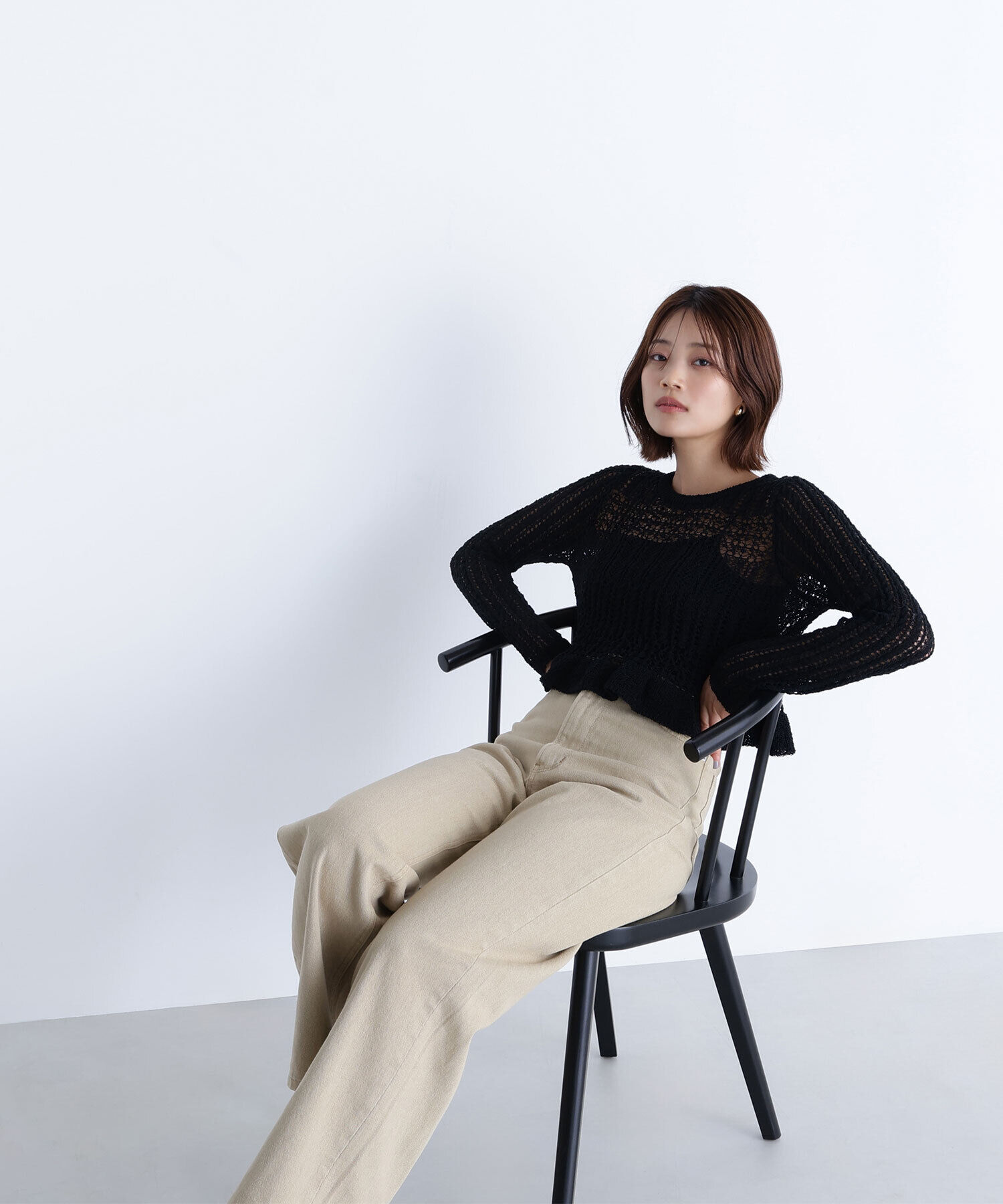  「クロップドレースメッシュニット」|ニット・セーター|ブラック