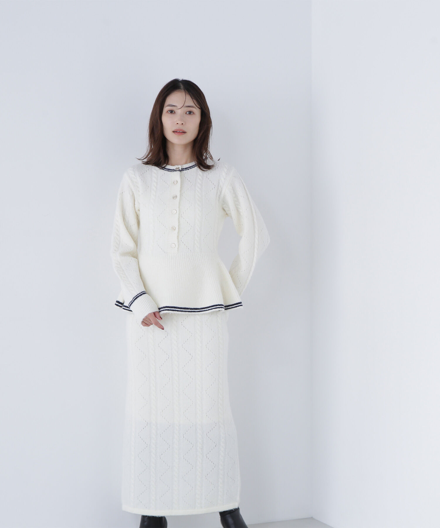  「ペプラムケーブルニットセットアップ」|ワンピース|