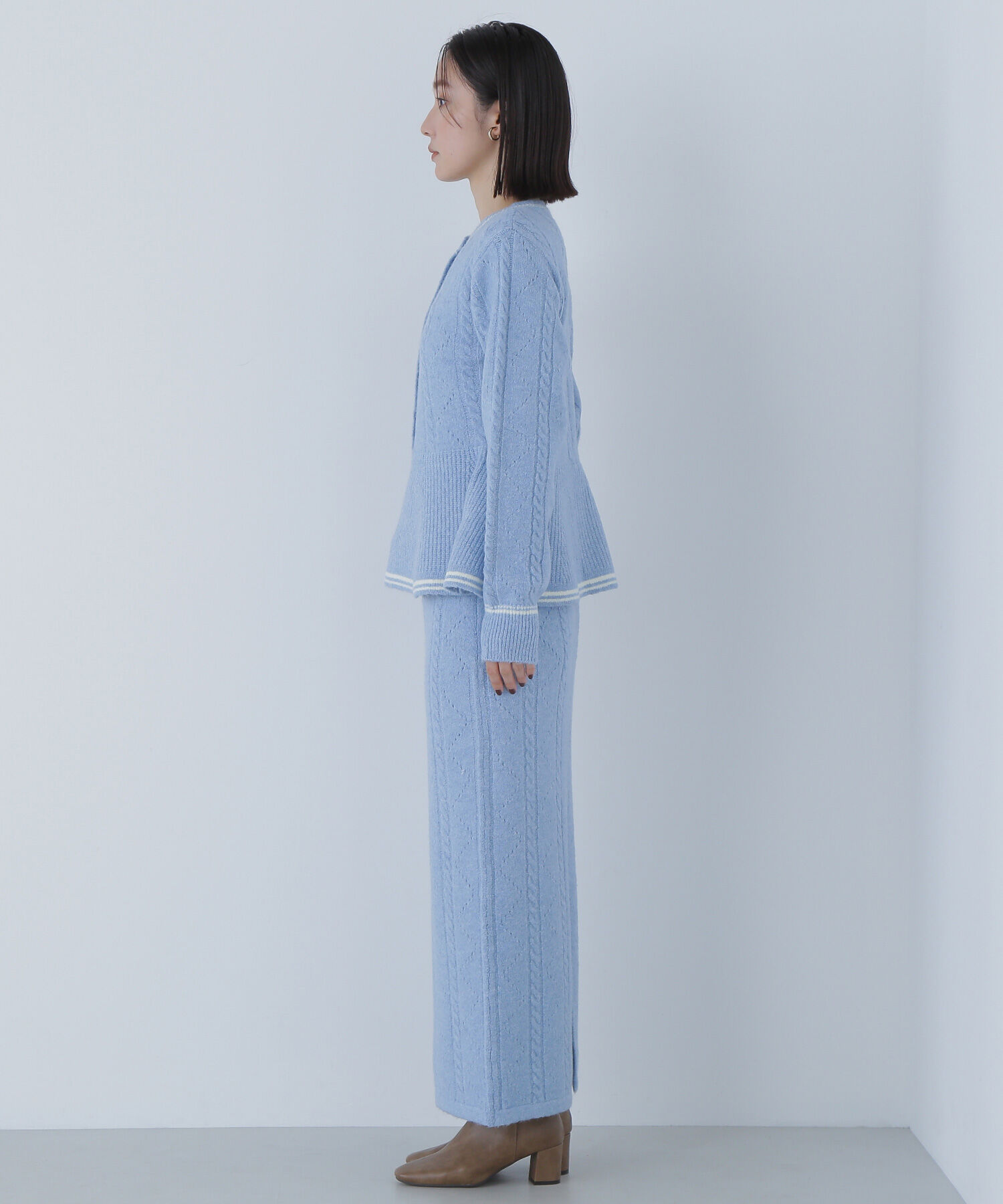  「ペプラムケーブルニットセットアップ」|ワンピース|