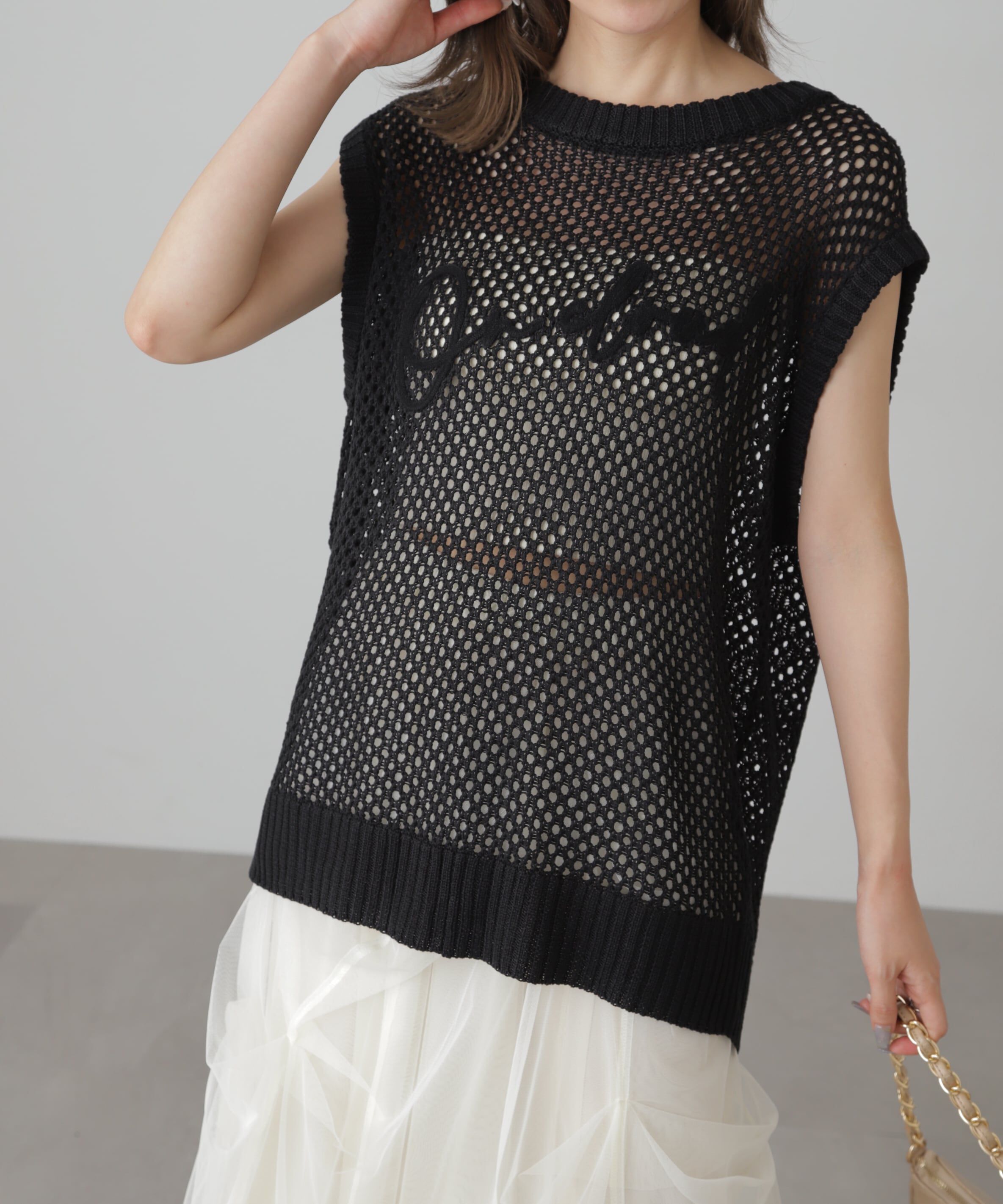  「メッシュロゴニットベスト」|ニット・セーター|