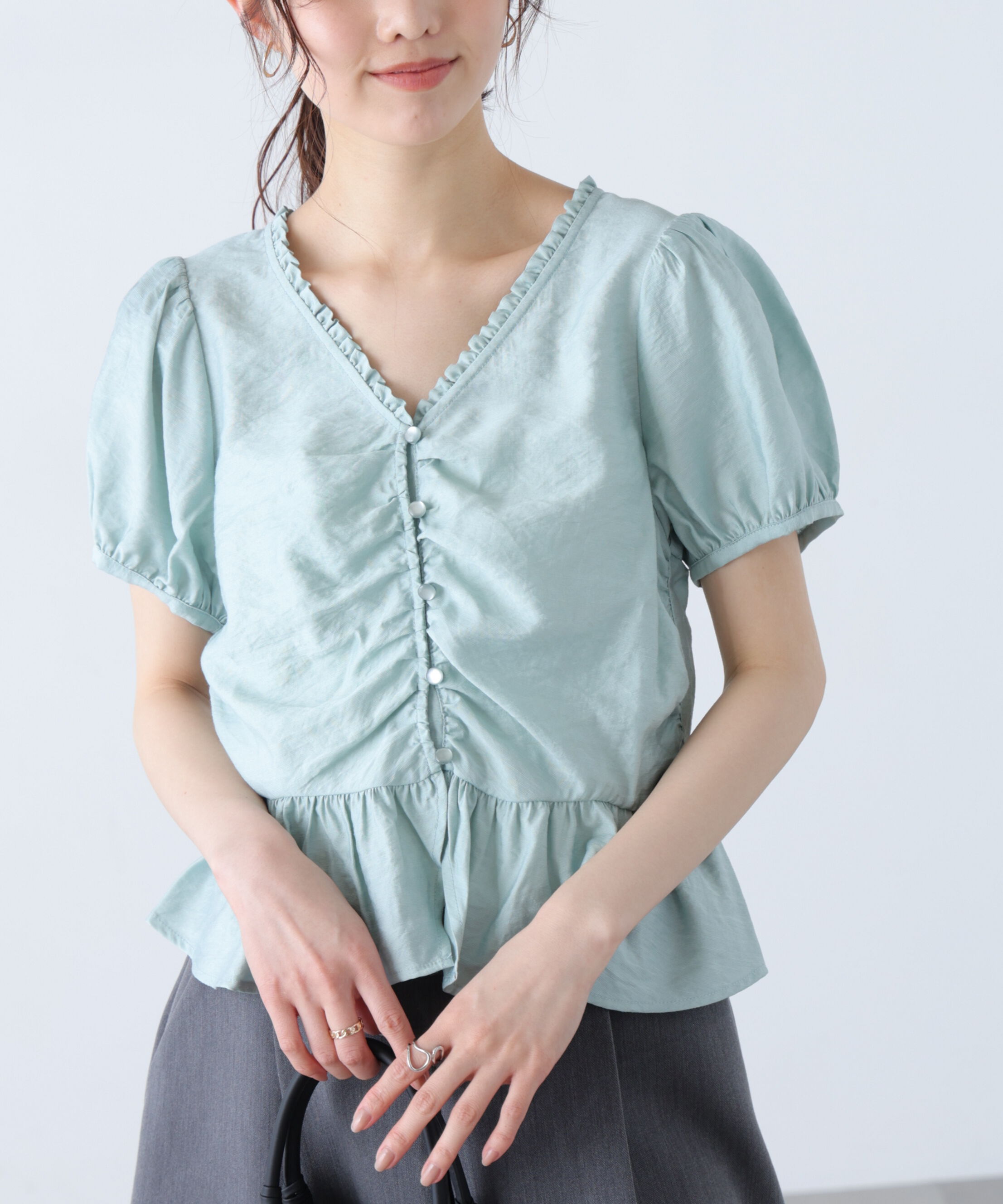  「ペプラムギャザーブラウス」|シャツ・ブラウス|ライトブルー