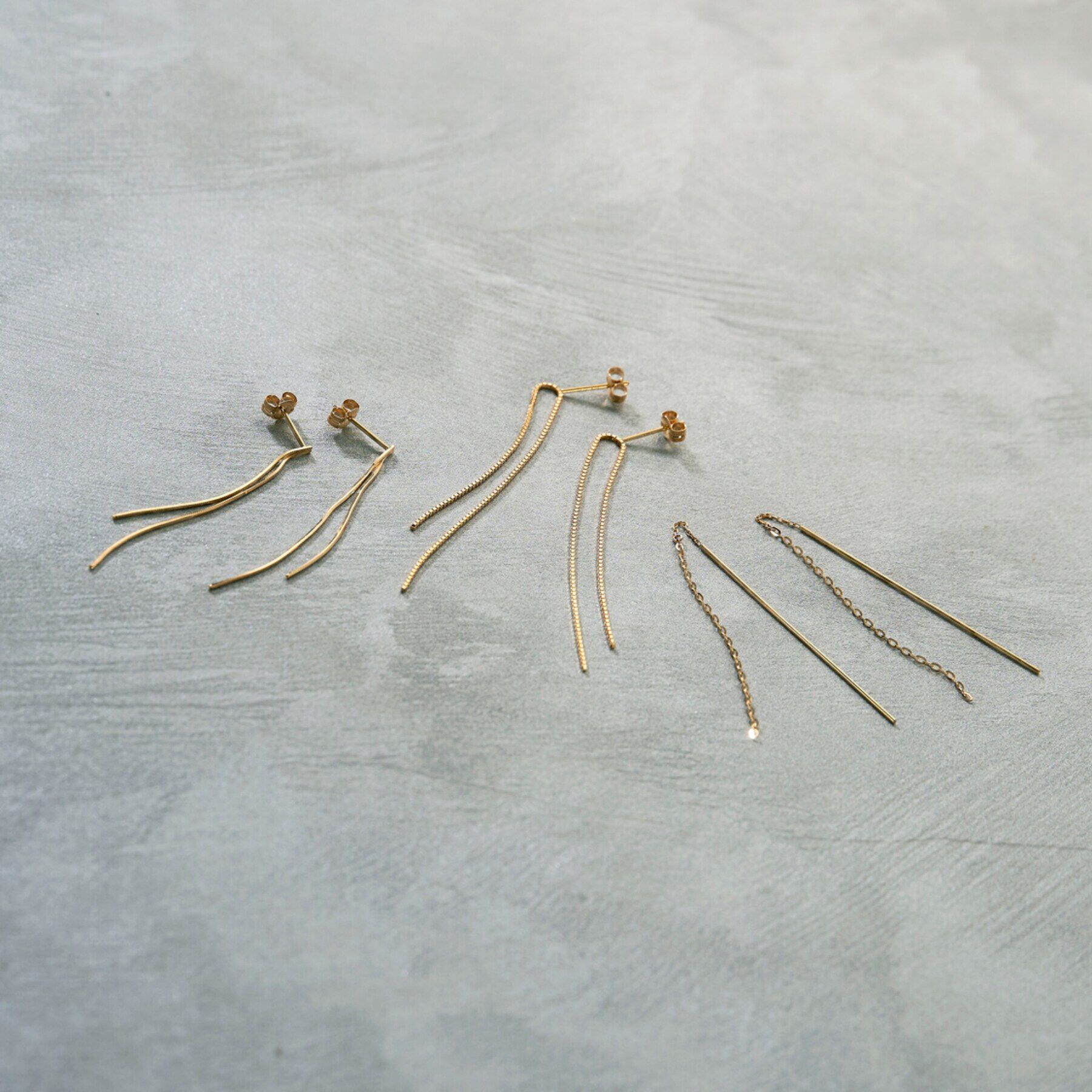 COCOSHNIK「K18コンパクトフリンジ スタッドピアス」|ピアス|