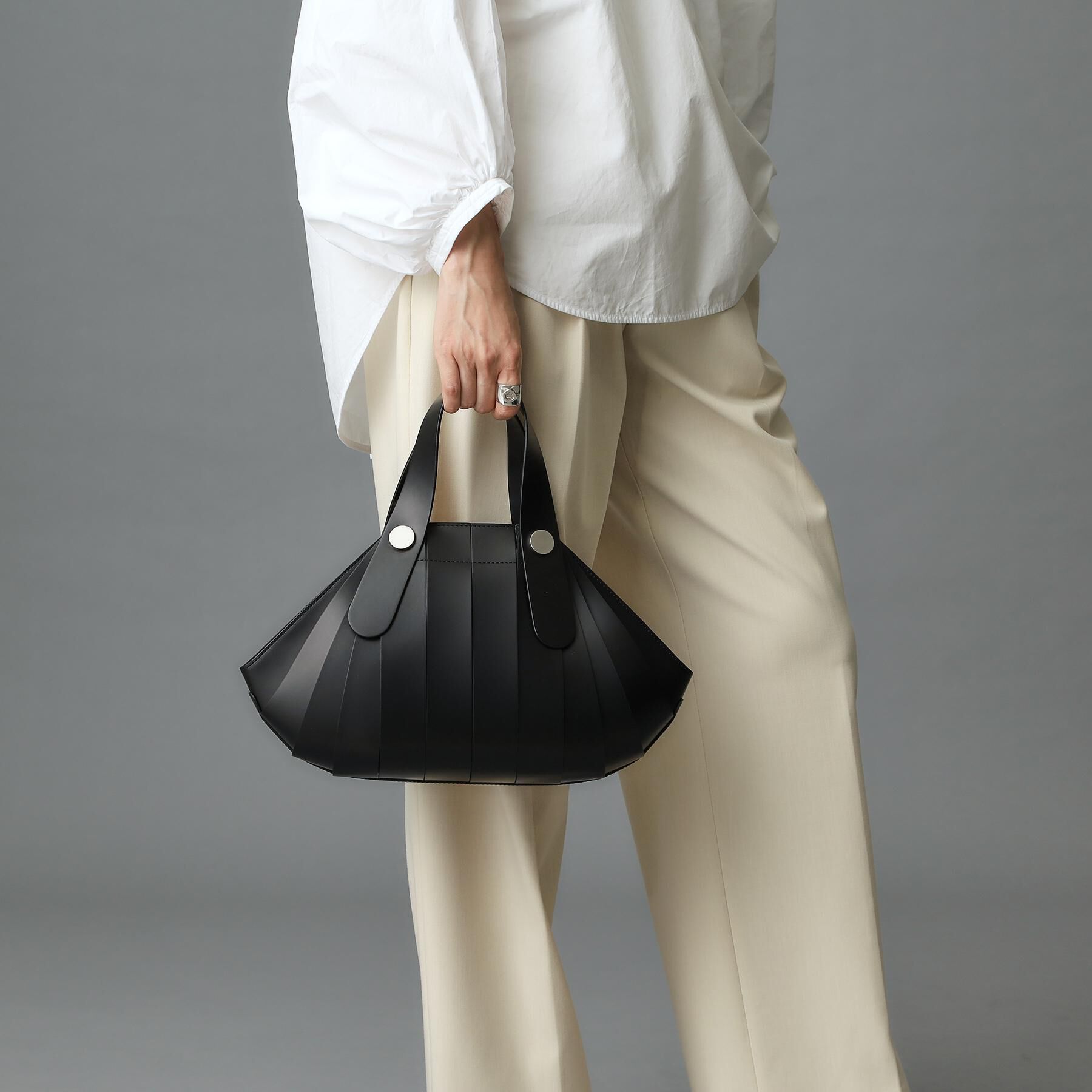 HIROKO HAYASHI「OSSO VIVO（オッソ ヴィーヴォ）2WAYハンドバッグ」|ハンドバッグ|