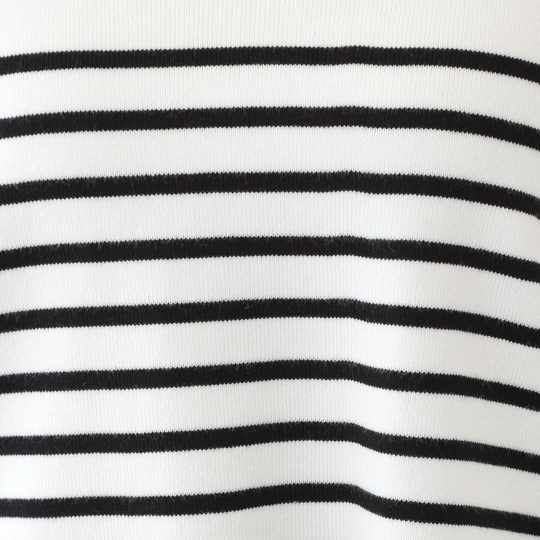 SHOO･LA･RUE「【洗える/S-LL】お顔周りすっきり 優しい肌触りのVネックニット」|ニット・セーター|