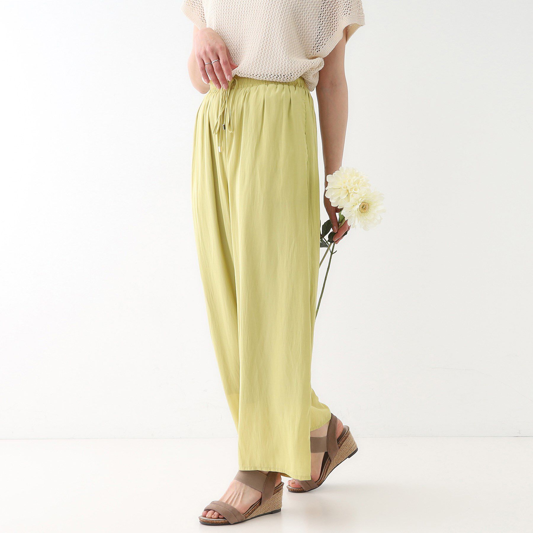 SHOO･LA･RUE「【高レビュー/着丈選べる】さらり柔らか マットサテンワイドパンツ」|その他|イエロー(031)