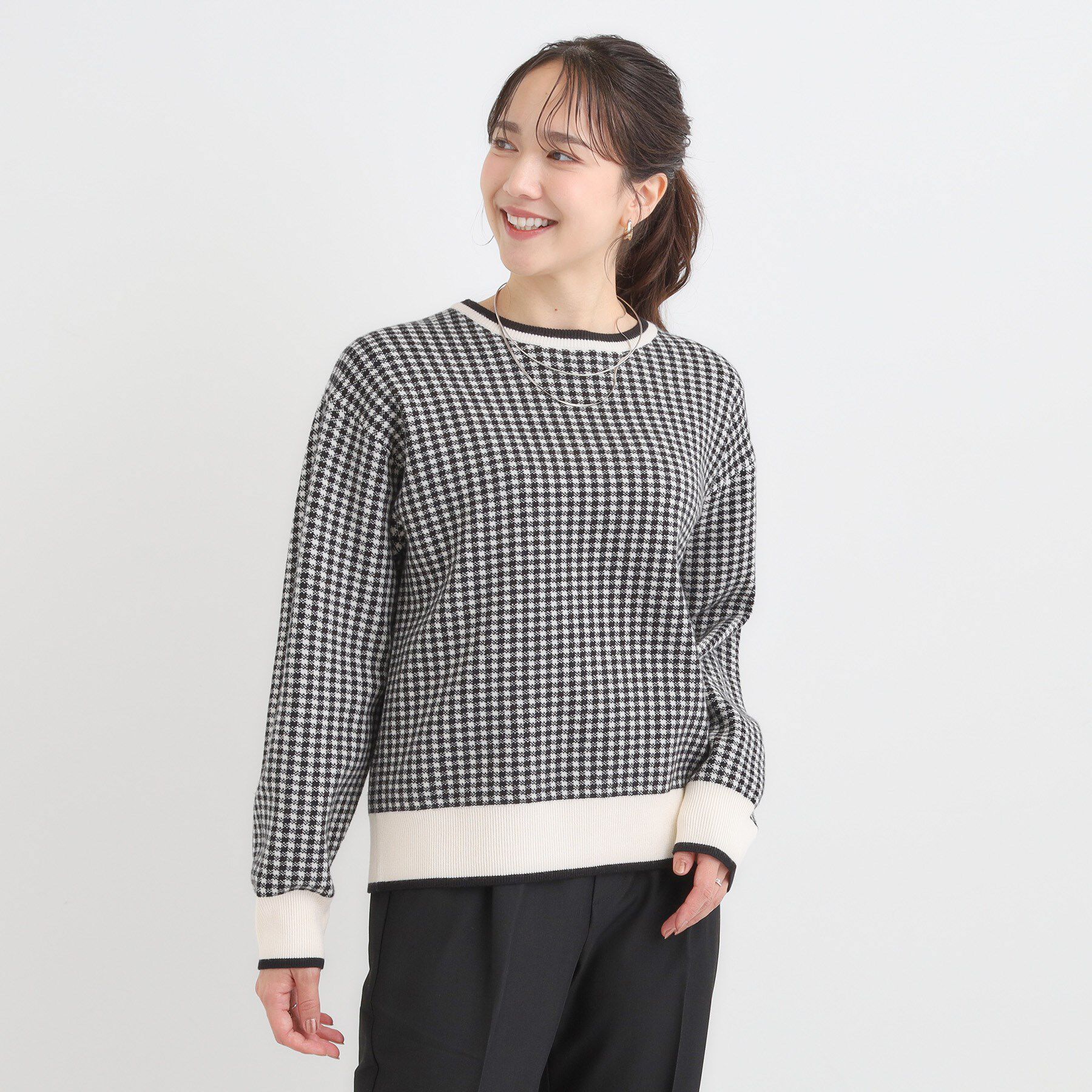 SHOO･LA･RUE「【洗濯機可/S-LL】クラシックなチェック柄が目を惹く 柔らかニット」|ニット・セーター|