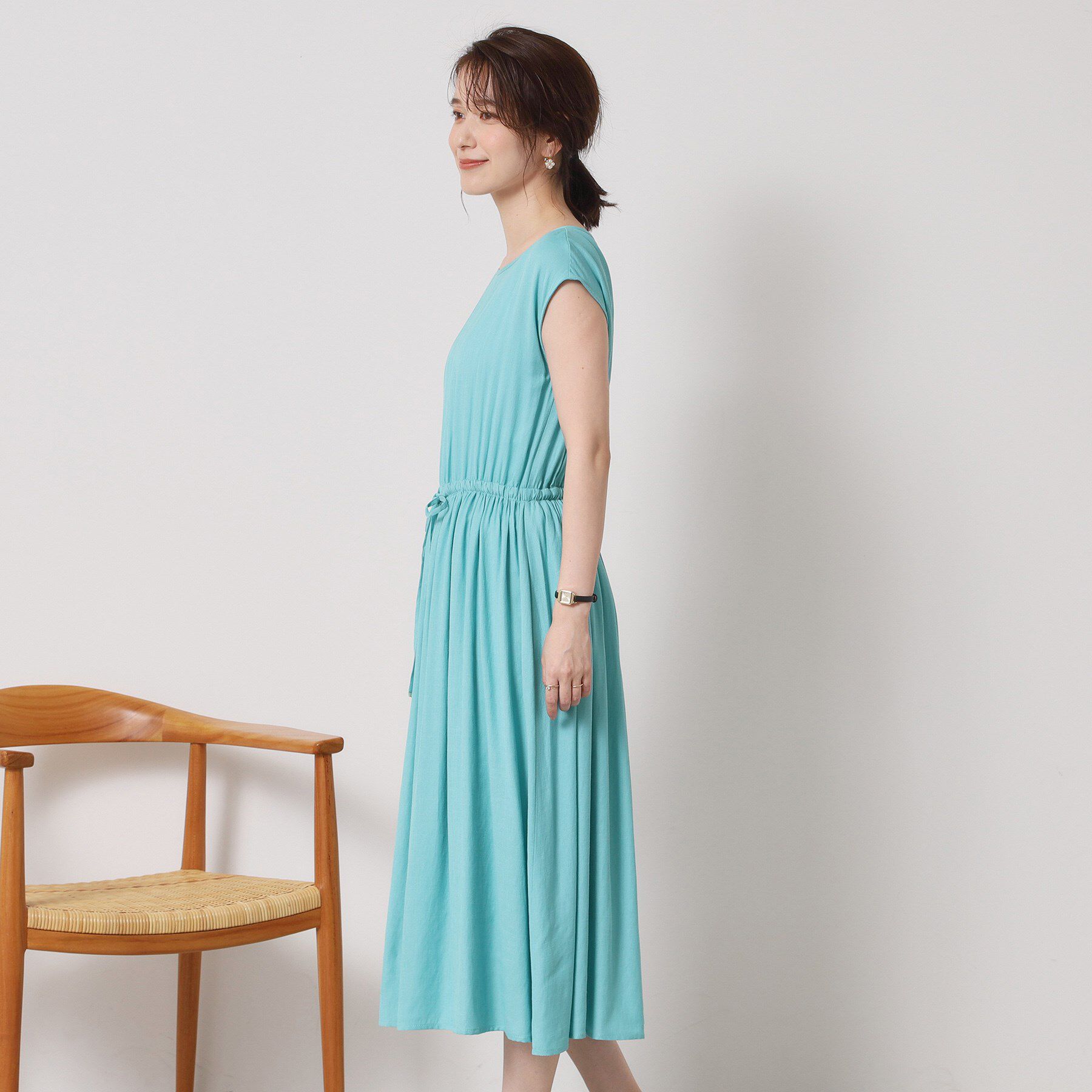 ITS&rsquo;DEMO「【さらりタッチ／手洗い可】強撚スラブブラウジングワンピース」|ワンピース|