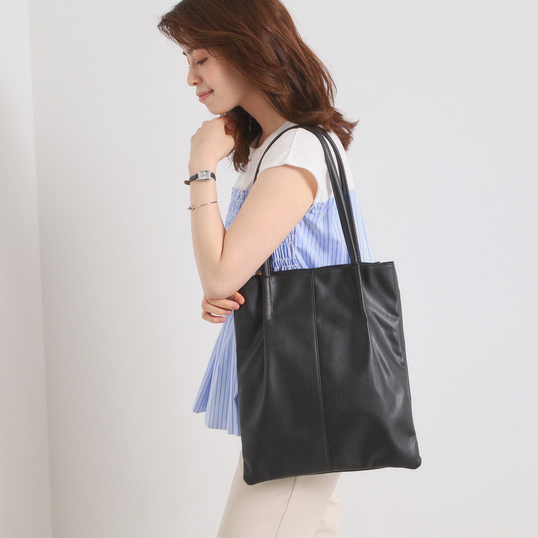 ITS&rsquo;DEMO「【A4対応】三層タックトート」|トートバッグ|