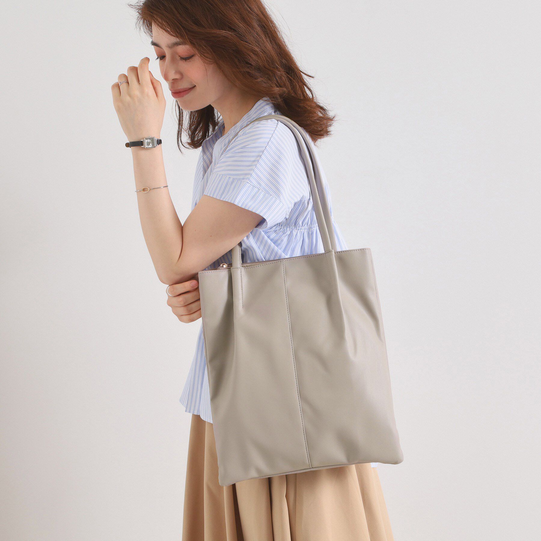 ITS&rsquo;DEMO「【A4対応】三層タックトート」|トートバッグ|