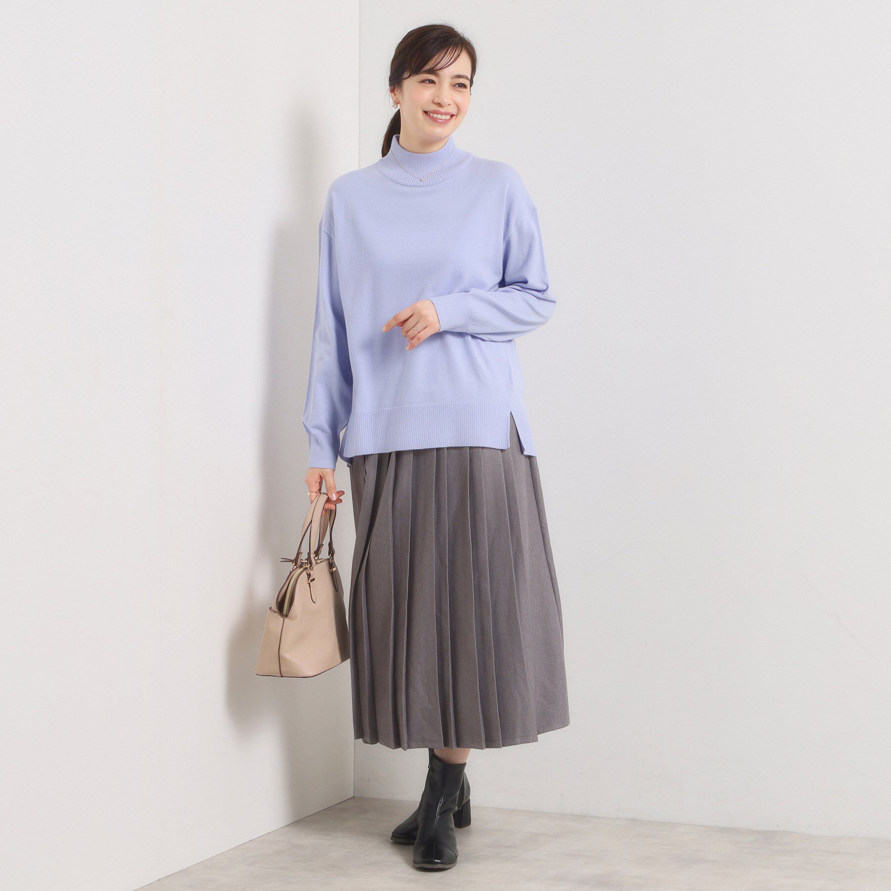 ITS&rsquo;DEMO「【静電気防止／手洗い可】クリーミータッチハイネックニット」|ニット・セーター|