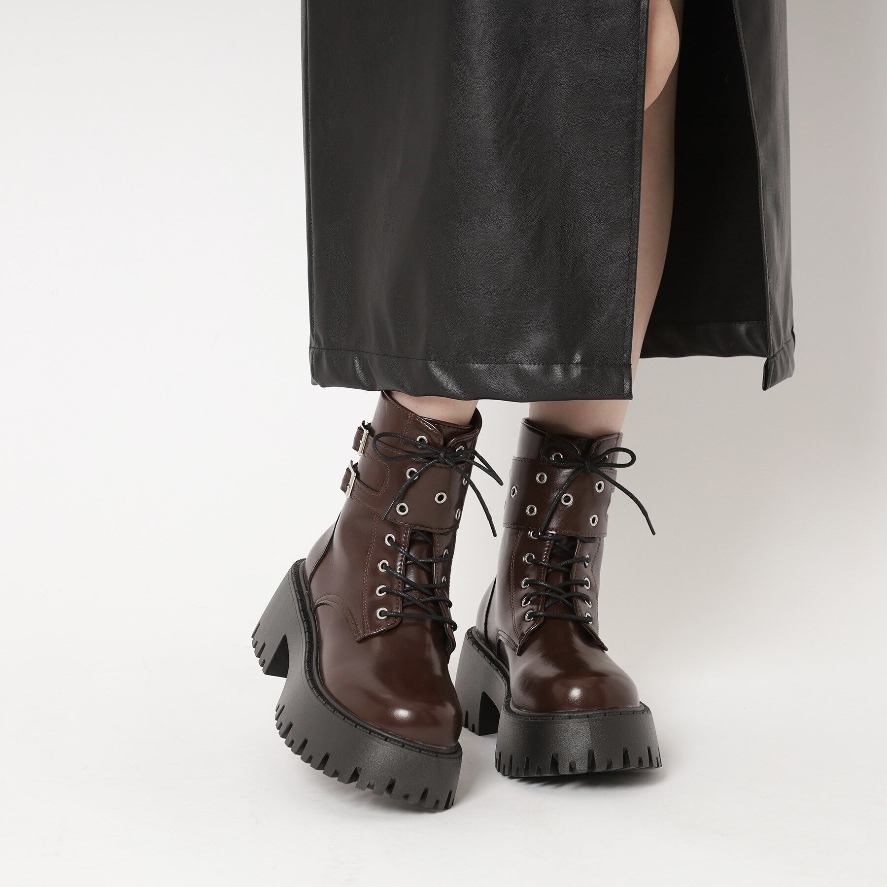 csT&P「厚底ダブルベルトレースアップブーツ」|ショートブーツ|