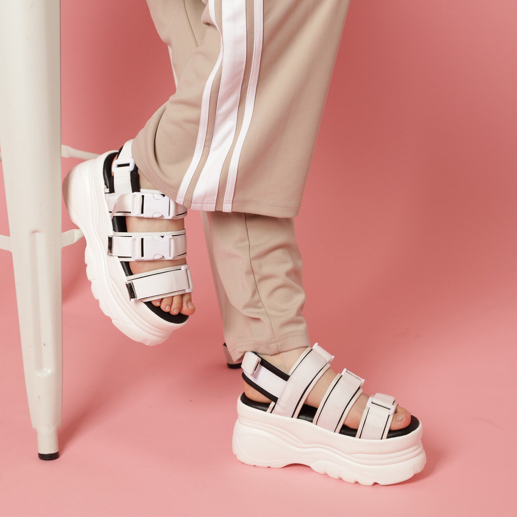 csT&P「厚底ベルトサンダル」|サンダル|