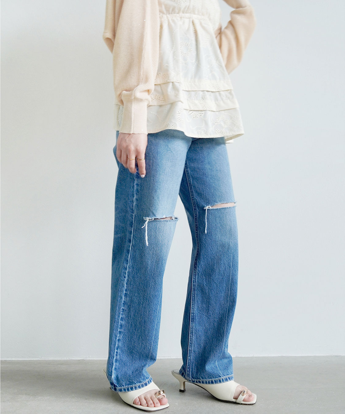 COCO DEAL「《COCO DEAL/Lee》ニースリットストレートデニムパンツ」|デニム|