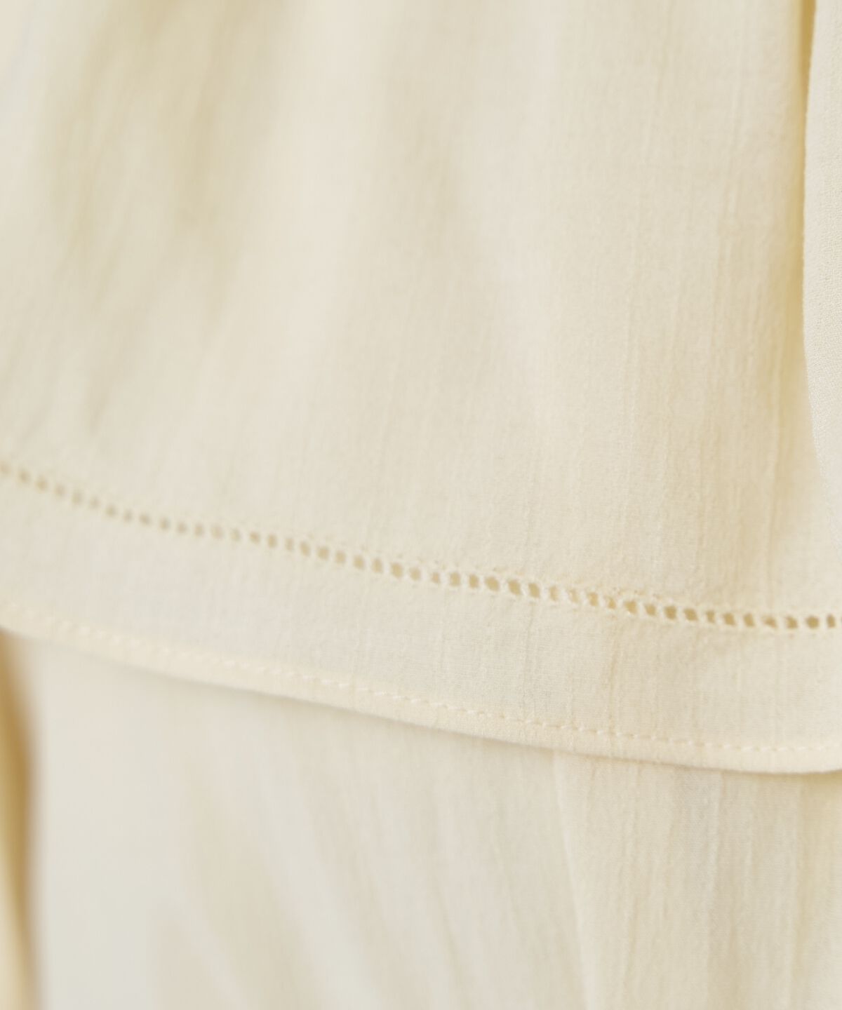 アンドクチュール「オフショルフリルブラウス」|シャツ・ブラウス|