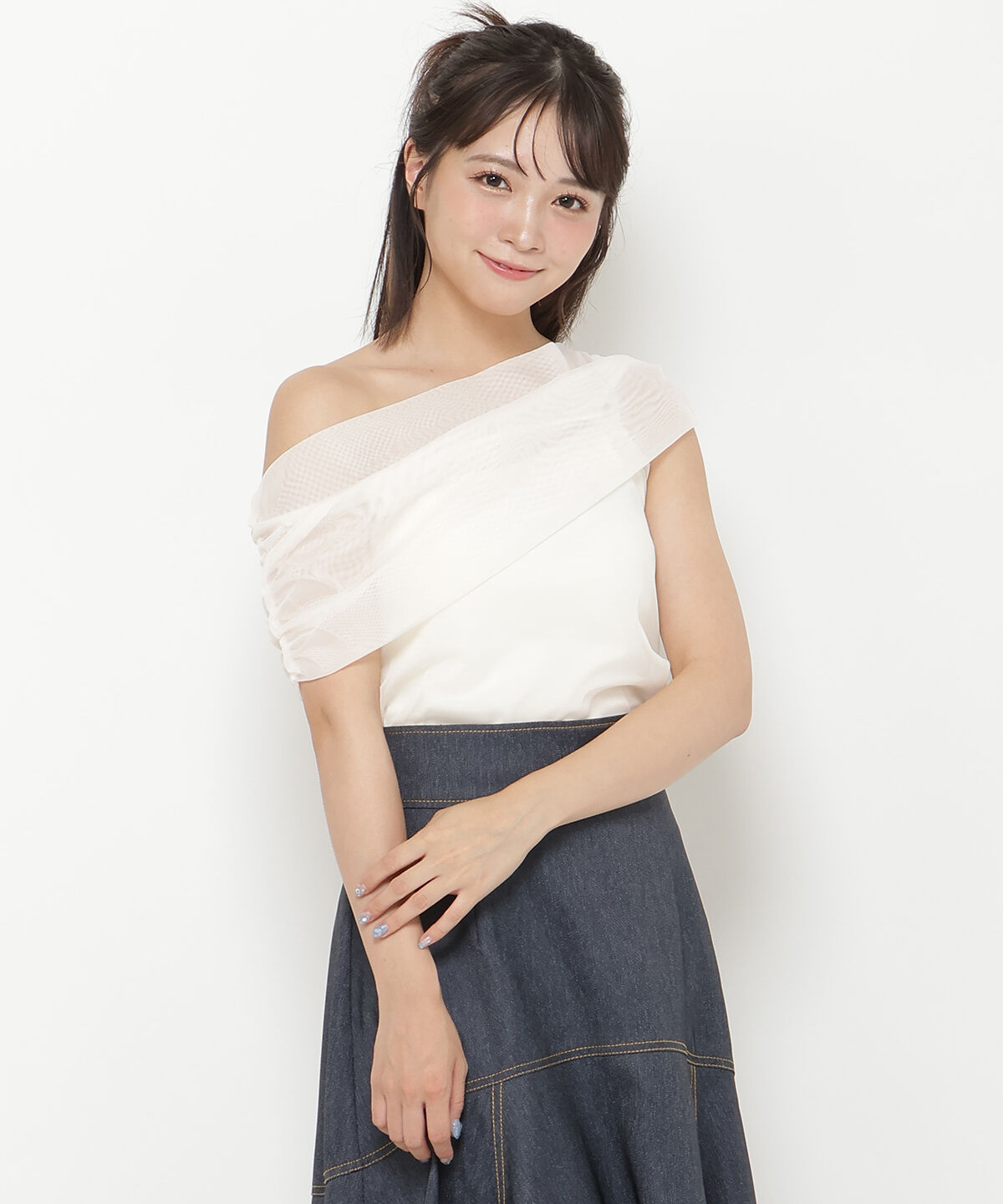 REDYAZEL「アシメドレープチュールトップス」|Tシャツ・カットソー|オフ