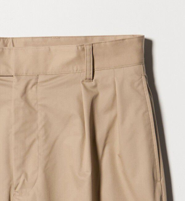 UNITED ARROWS「スムース タイプライター 2プリーツ リラックス トラウザース」|チノ|