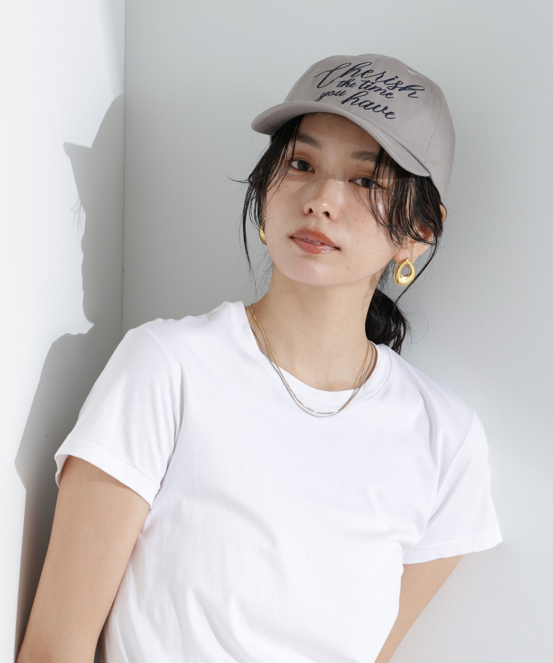 nano･universe「刺繍リネン混キャップ」|キャップ・キャスケット|グレージュ3