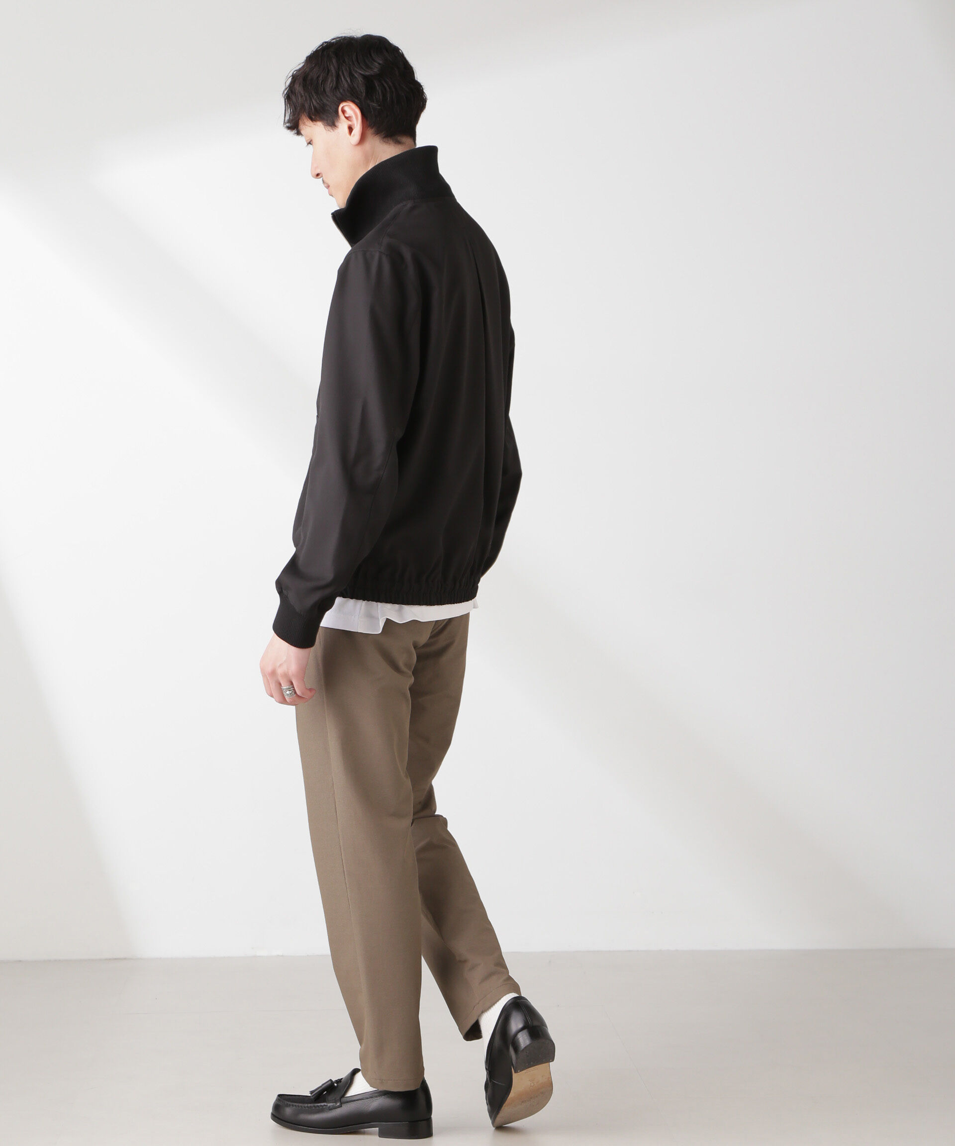 nano･universe「ハイストレッチスポーティーテーパードイージーパンツ」|チノ|