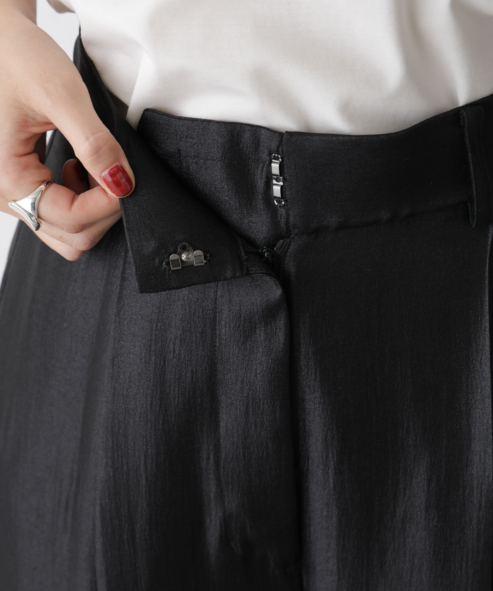 nano･universe「「STEVELOUR」サテンタックワイドパンツ(セットアップ可)」|チノ|