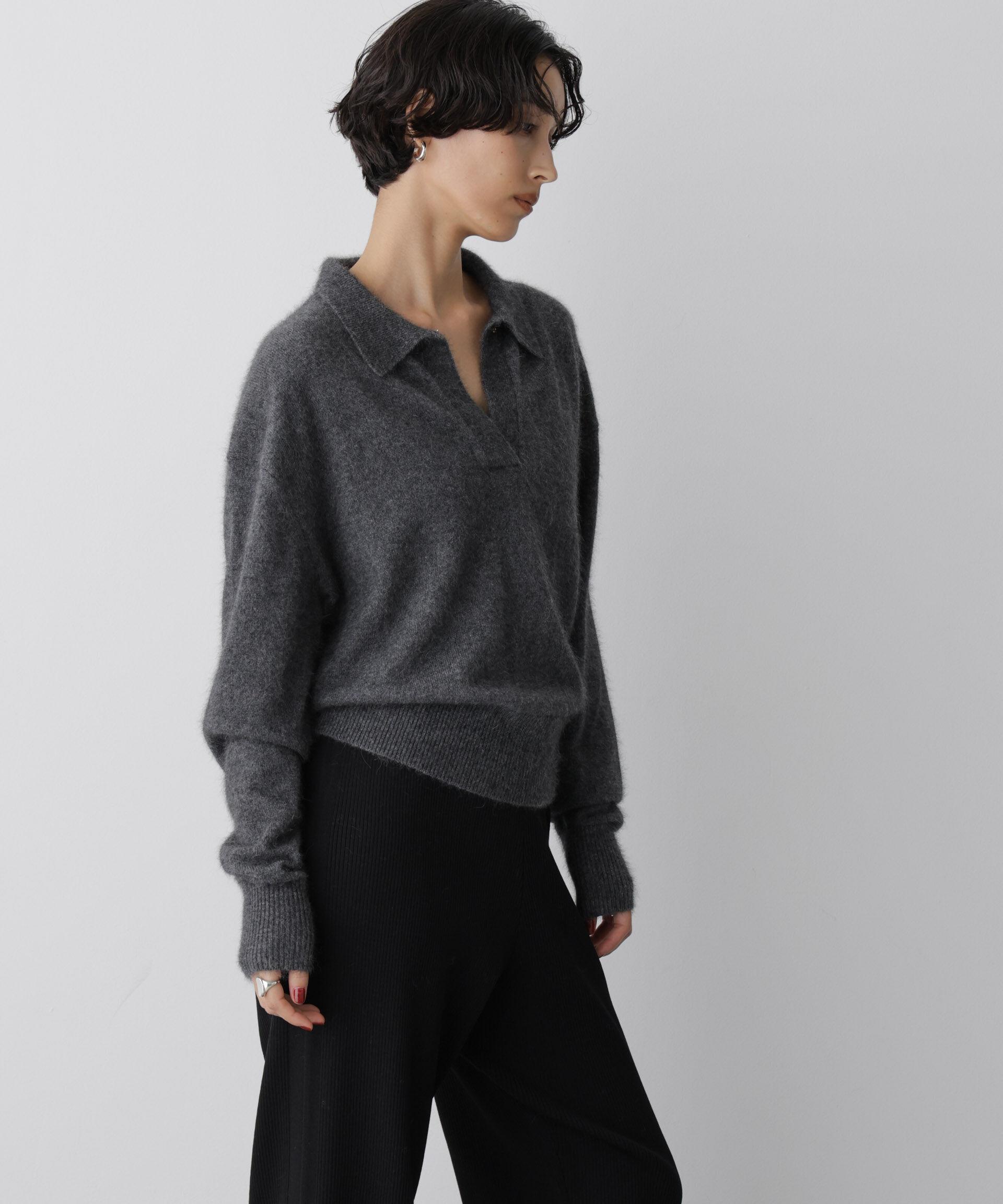  「「STEVELOUR」スキッパーポロ衿ソフトタッチニット」|ニット・セーター|