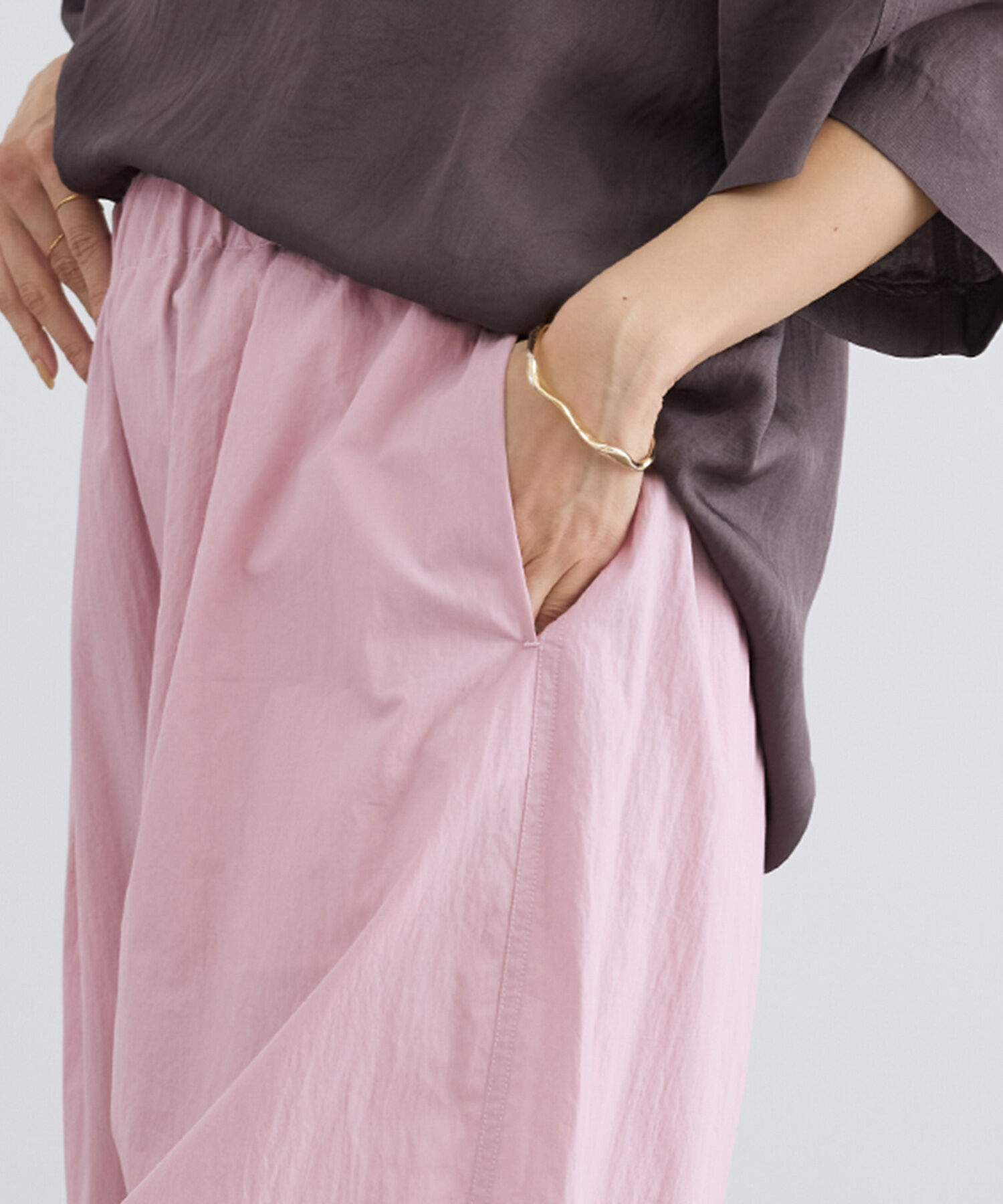 SALON adam et rope'「ウォーターリペレントイージーカービーパンツ / 撥水加工」|チノ|