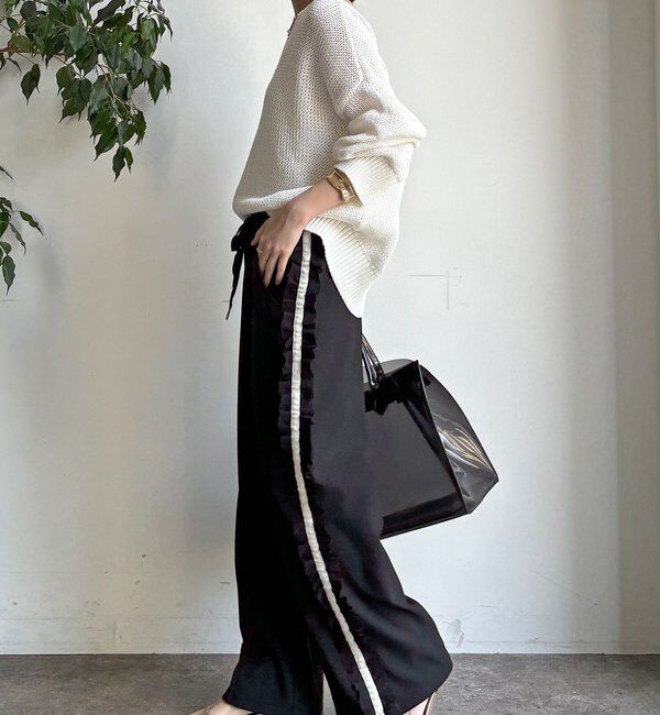  「【新色追加/WEB限定】カットジョーゼットサイドフリルラインパンツ」|チノ|