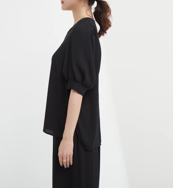 TIARA「Vネックブラウス」|シャツ・ブラウス|