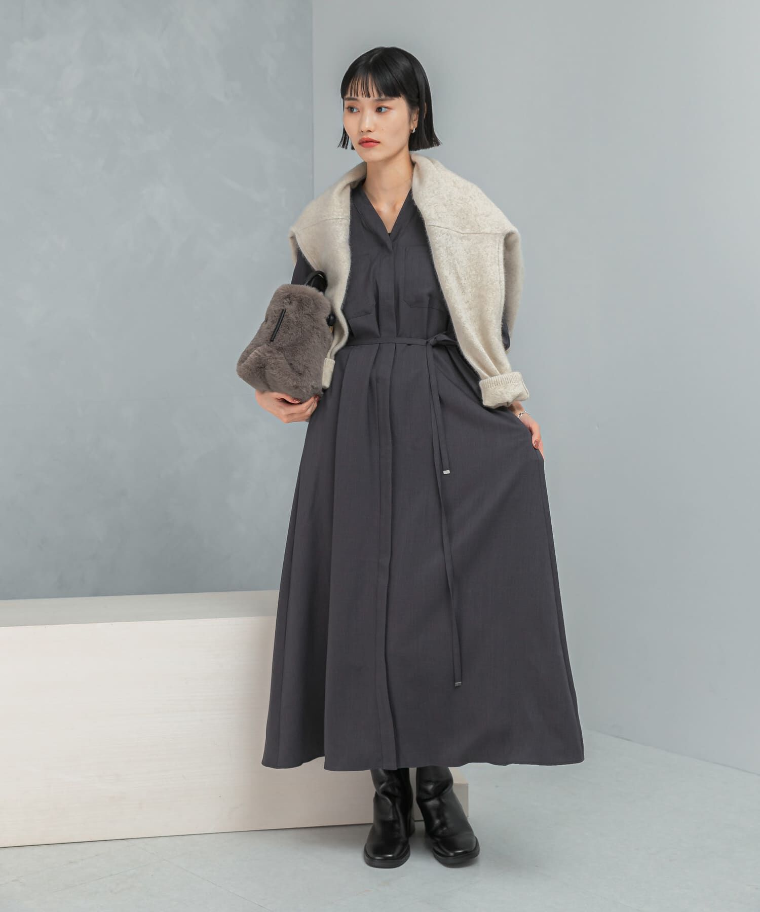 URBAN RESEARCH ROSSO「ポケットデザインVネックワンピース」|ワンピース|