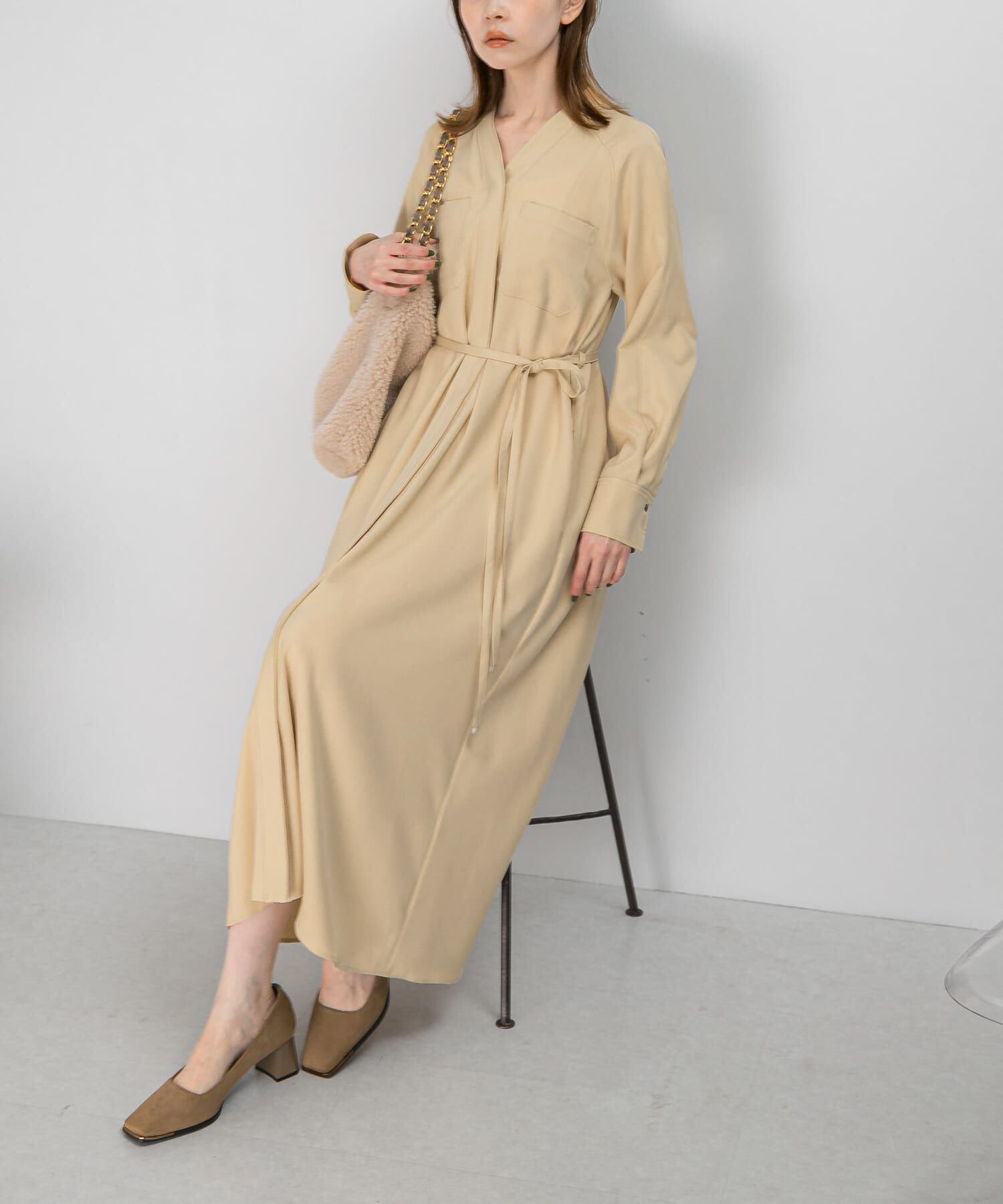 URBAN RESEARCH ROSSO「ポケットデザインVネックワンピース」|ワンピース|