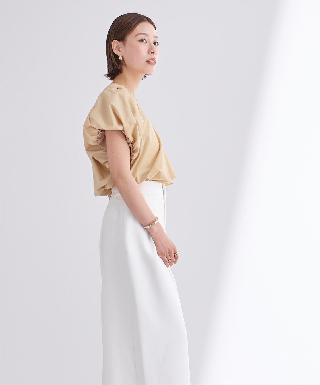 ur's「バルーンデザインキーネックブラウス」|シャツ・ブラウス|