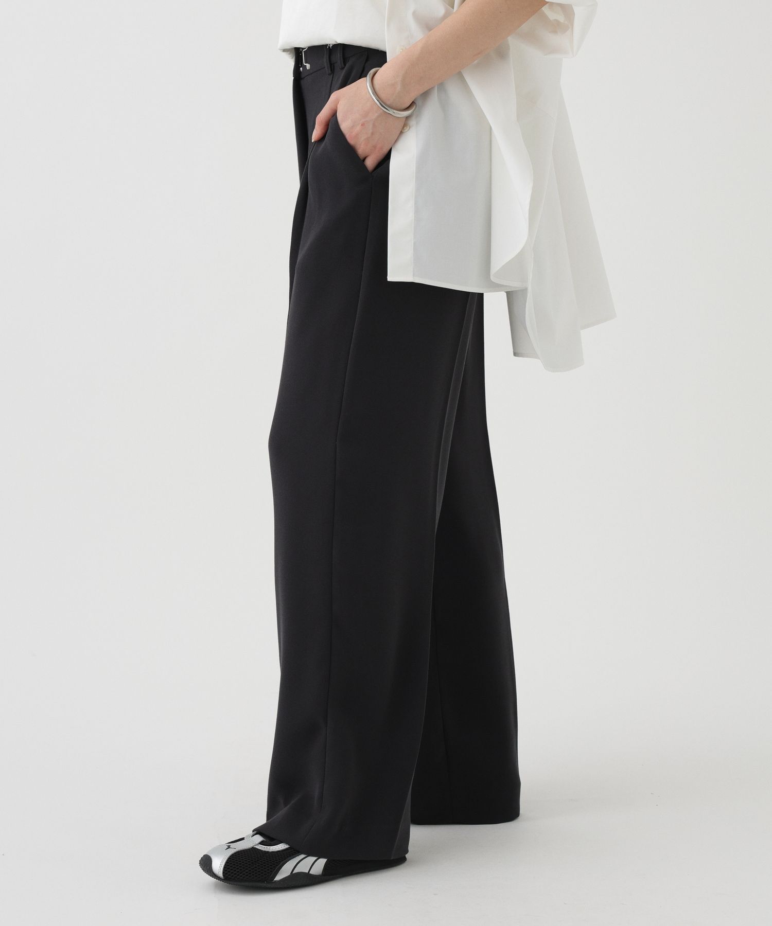  「【スタッフ企画】【先行予約】ジョーゼットアジャストパンツ」|スラックス|