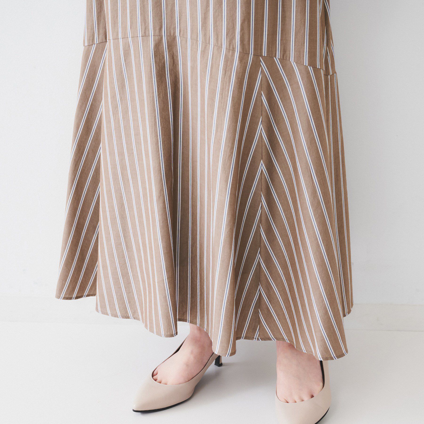 UNTITLED「【後ろウエストゴム/マーメイド】ストライプフレアスカート」|スカート|