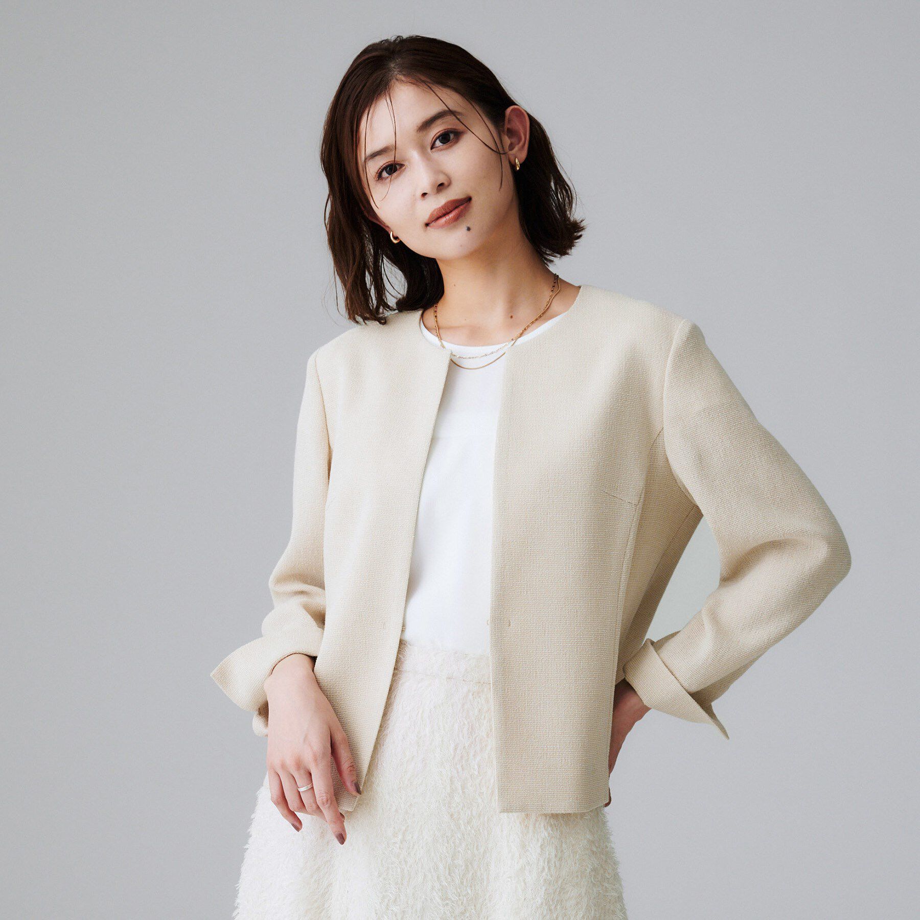 UNTITLED「【短丈/日本製】カラミ風メッシュ ノーカラージャケット」|ノーカラージャケット|ベージュ(052)