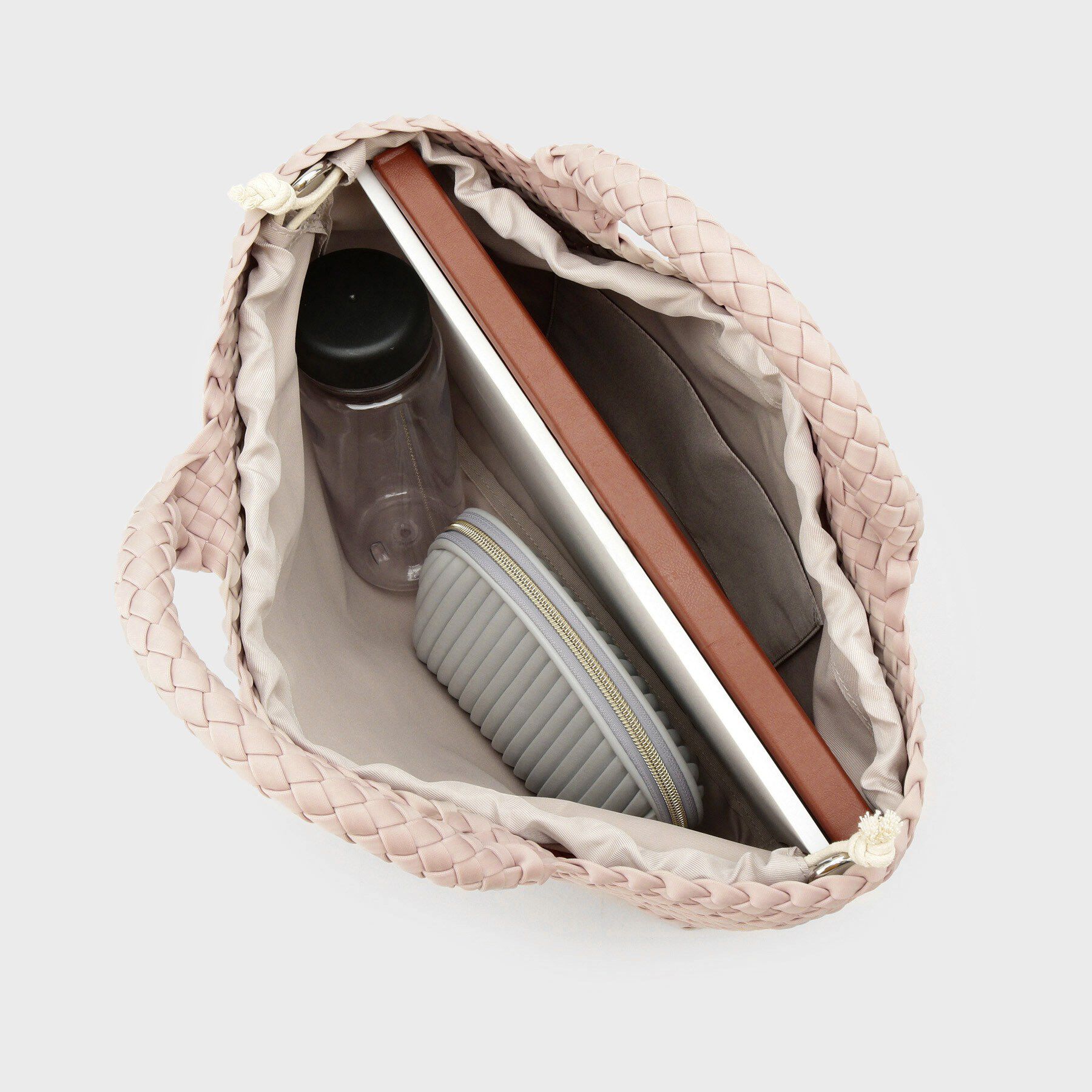 UNTITLED「【古畑星夏さん着用/定番人気】ボンディングメッシュトート」|トートバッグ|