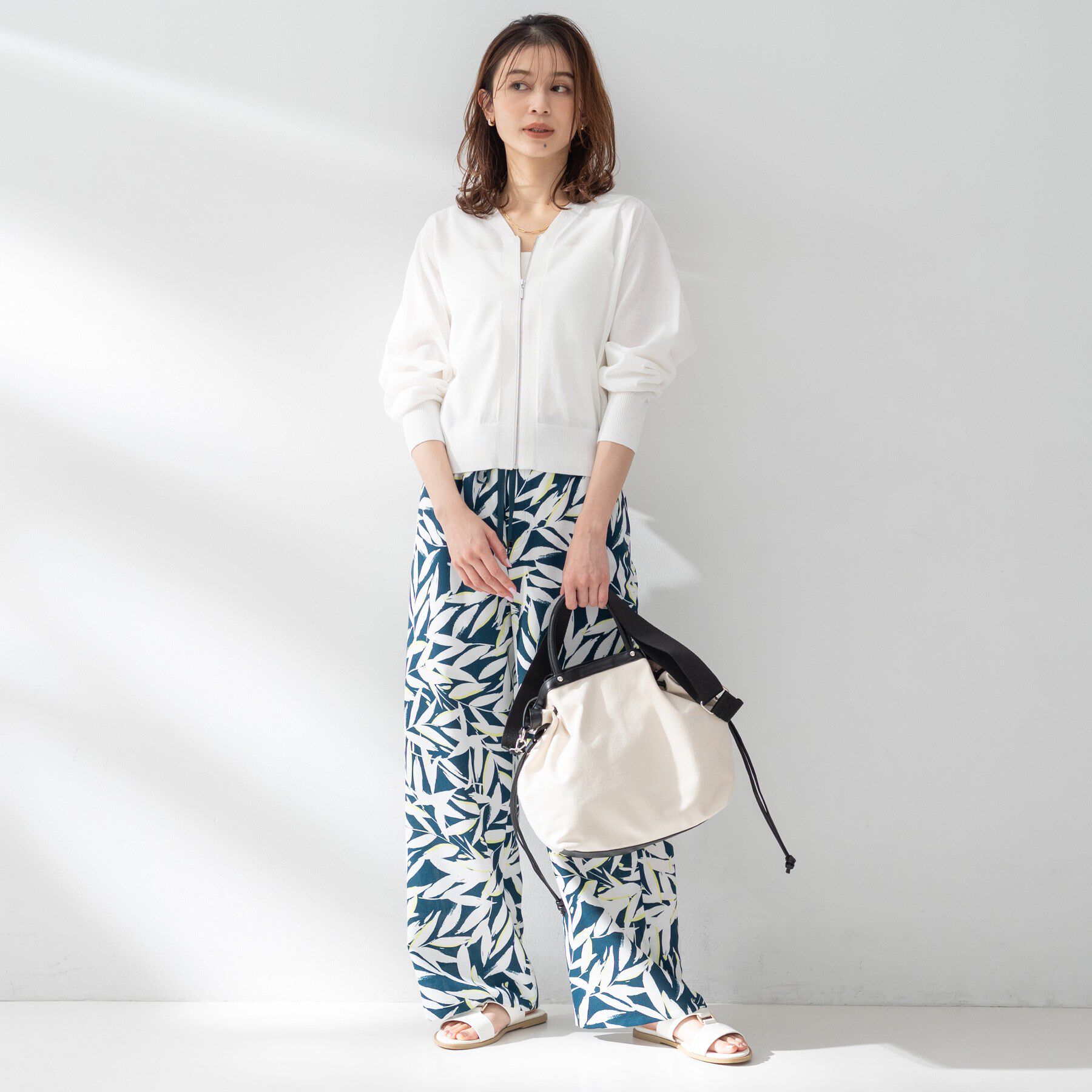 UNTITLED「【アンサンブル可/日除け・冷房対策】シアーレーヨンZIPカーディガン」|カーディガン|