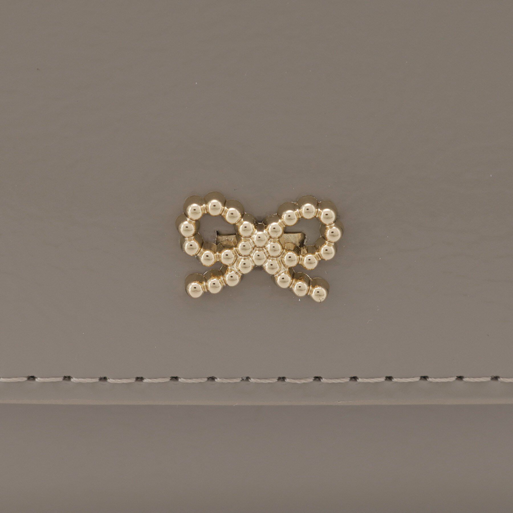 grove「エナメルリボン3つ折財布」|財布|