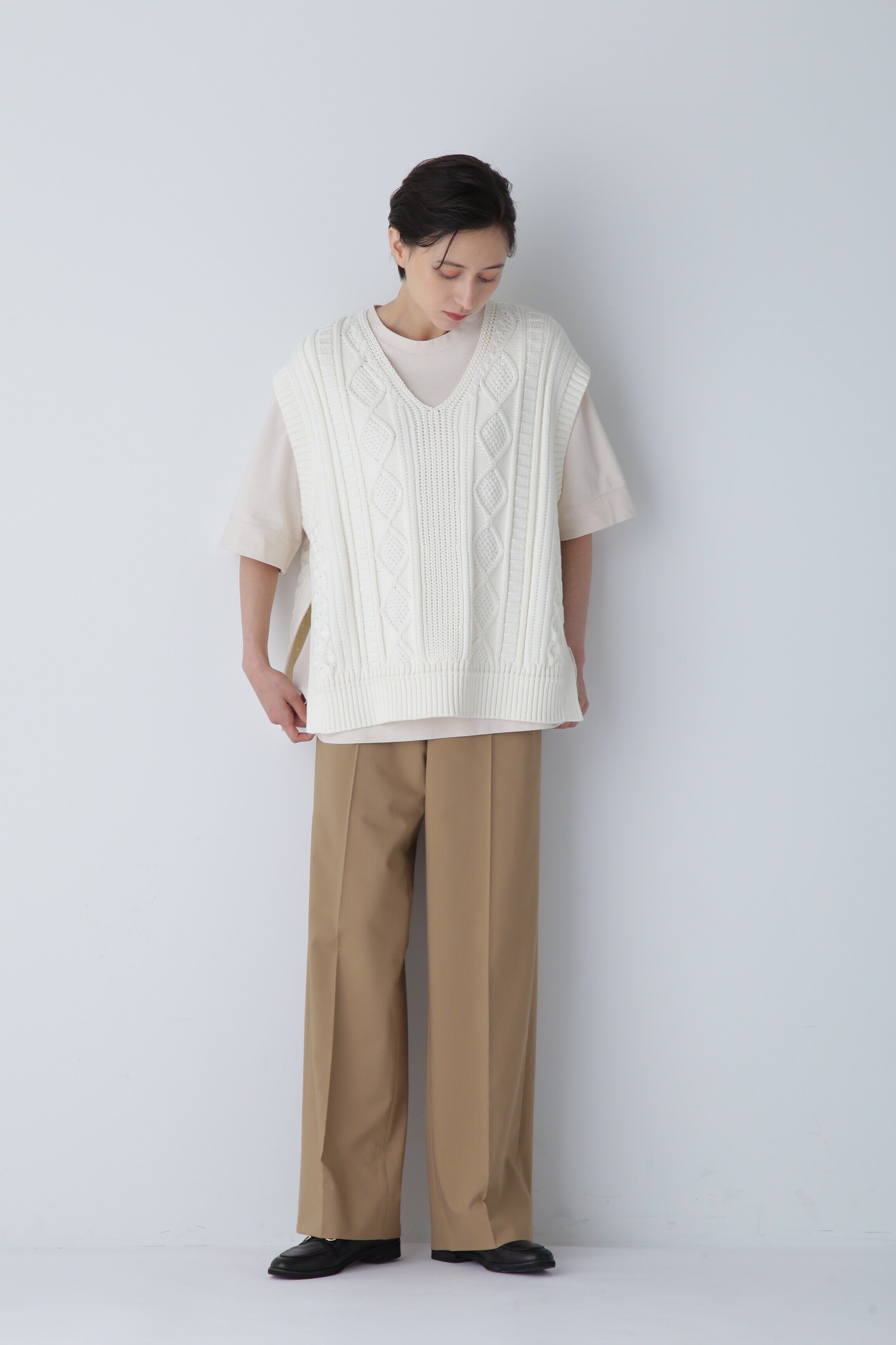  「◆ケーブル編みニットベスト」|ニット・セーター|