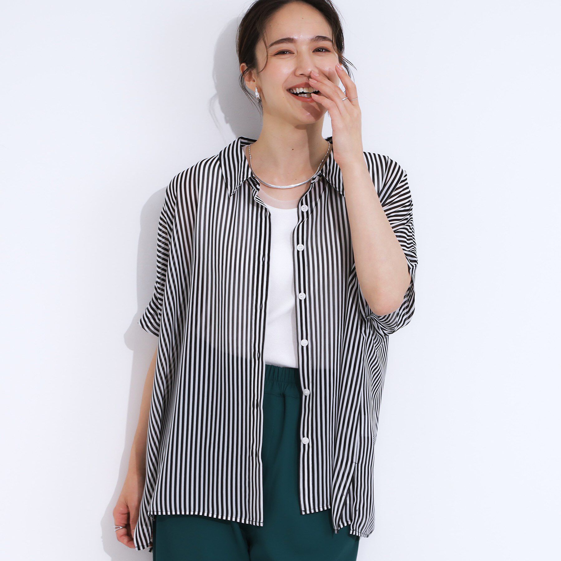 SHOO･LA･RUE「大人のシアー感 ゆるさらポンチョシャツ」|シャツ・ブラウス|ブラック(319)