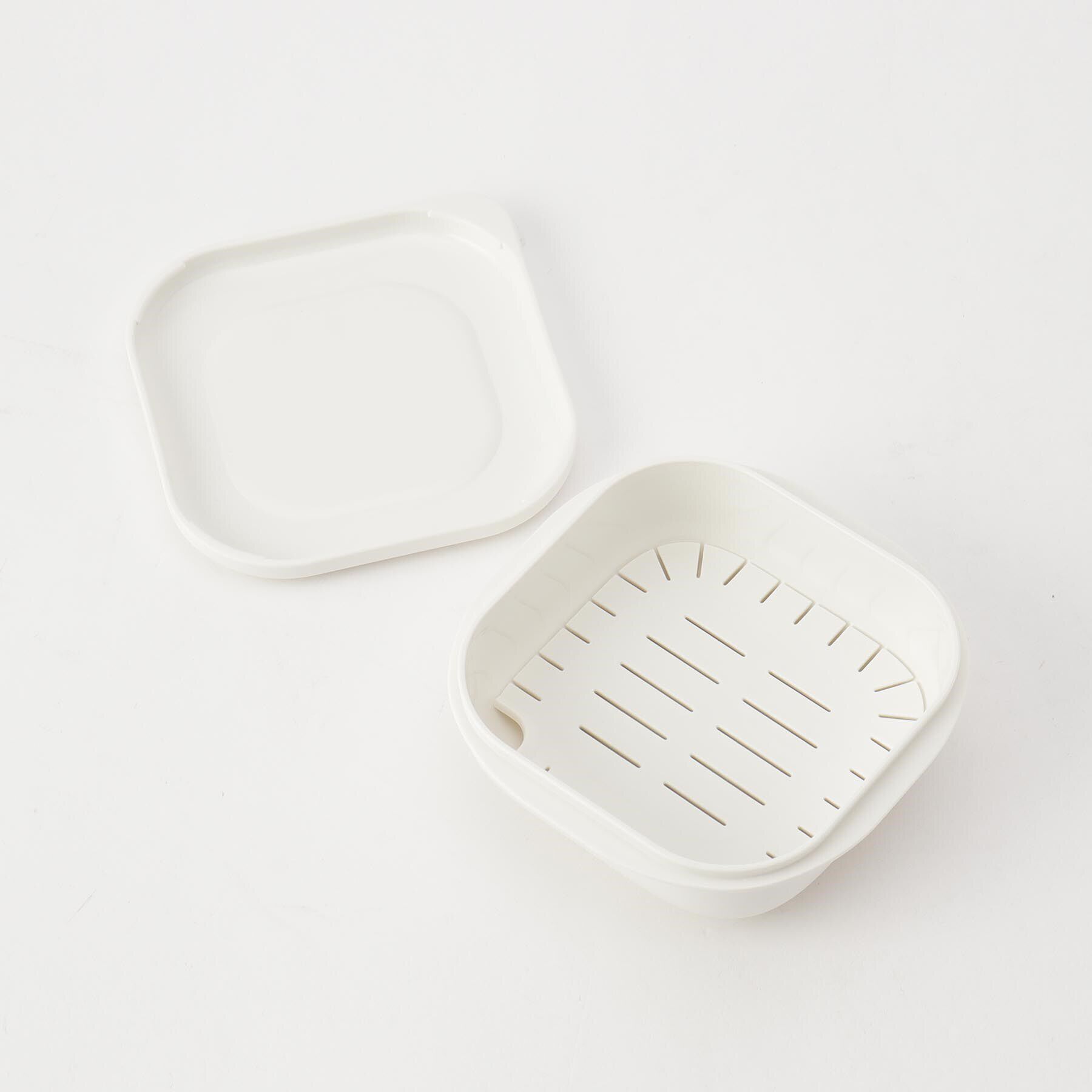 212 KITCHEN STORE「極 冷凍ごはん容器 WH <marna マーナ>」|食器・キッチングッズ|