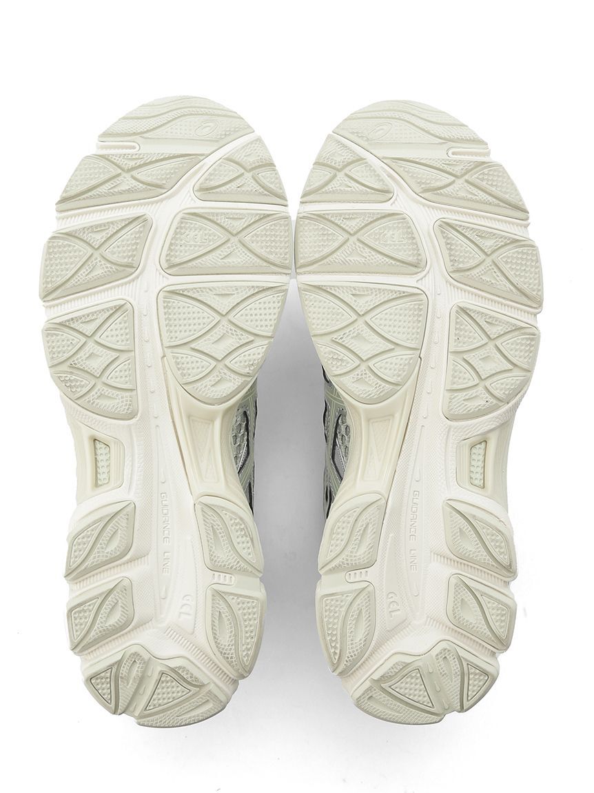  「【ASICS for emmi】GEL-CUMULUS 16」|スニーカー|