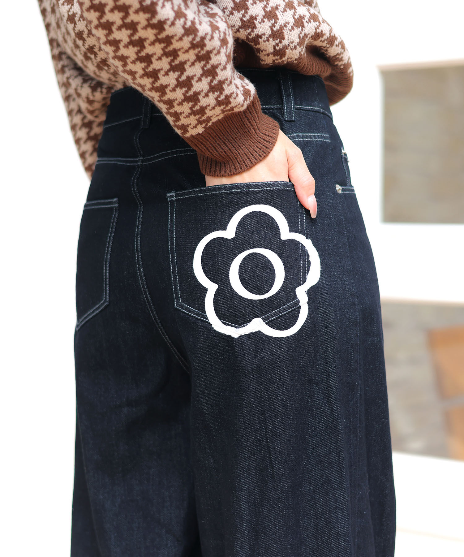 MARY QUANT「ペイントデイジーデニム パンツ」|デニム|