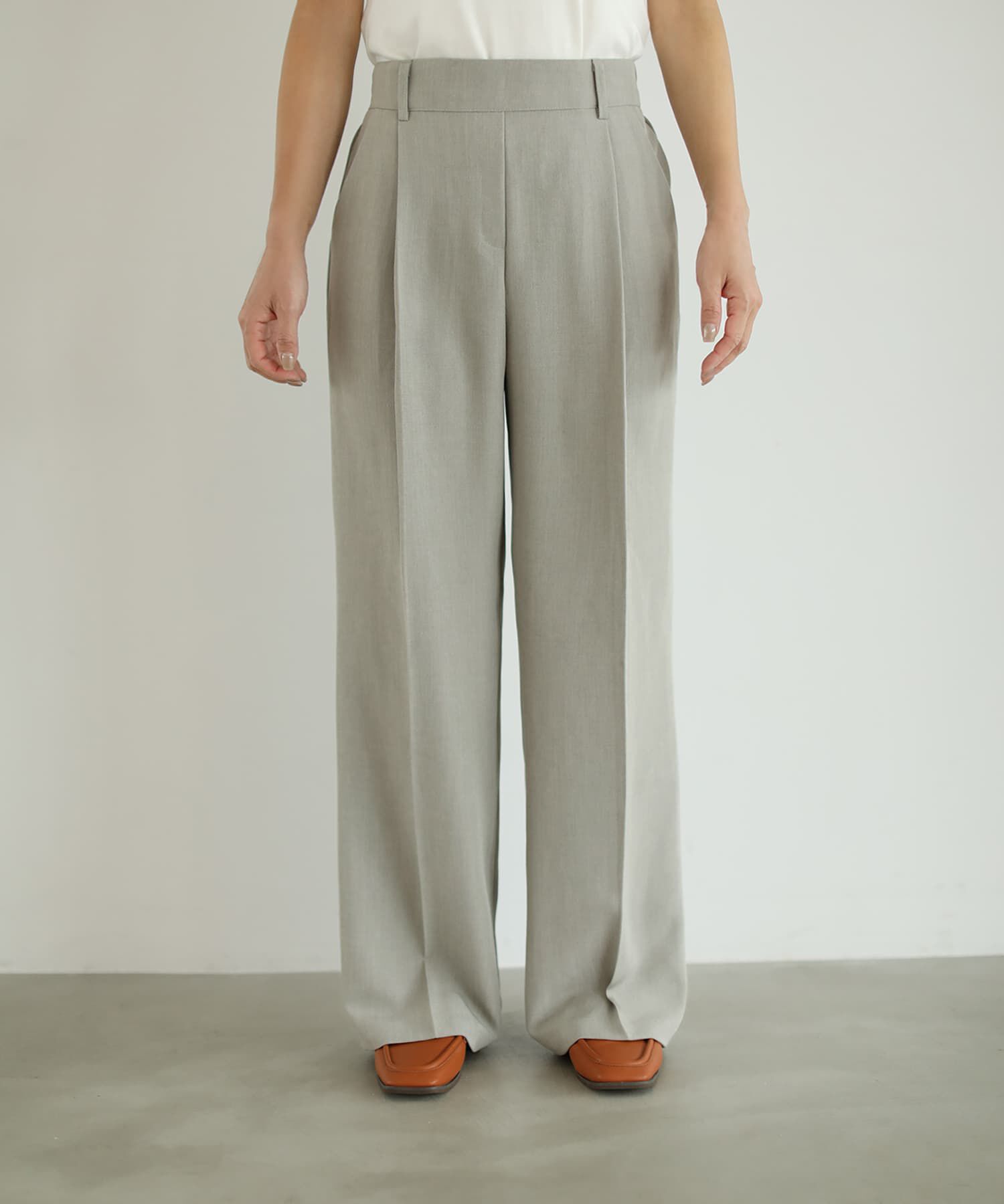 STYLE DELI「サラッと涼感ストレートタックパンツ68cm」|スラックス|