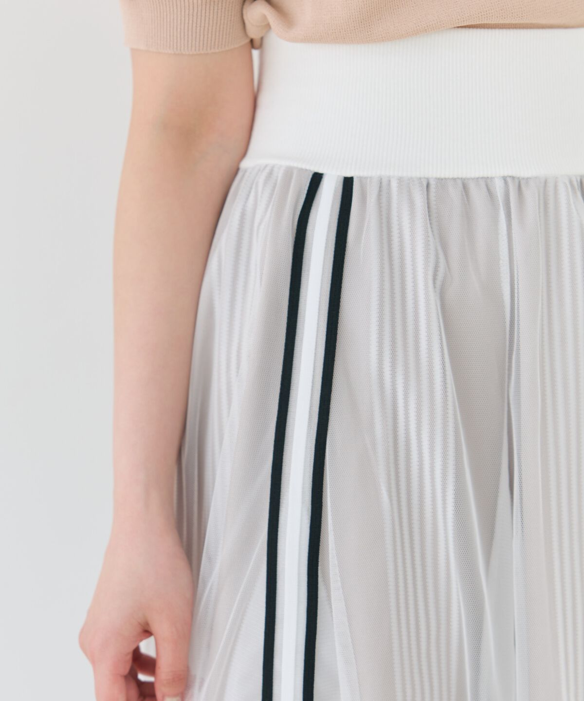 アンドクチュール「ウエストリブサイドラインストライプ&times;チュールロングスカート」|フレア|