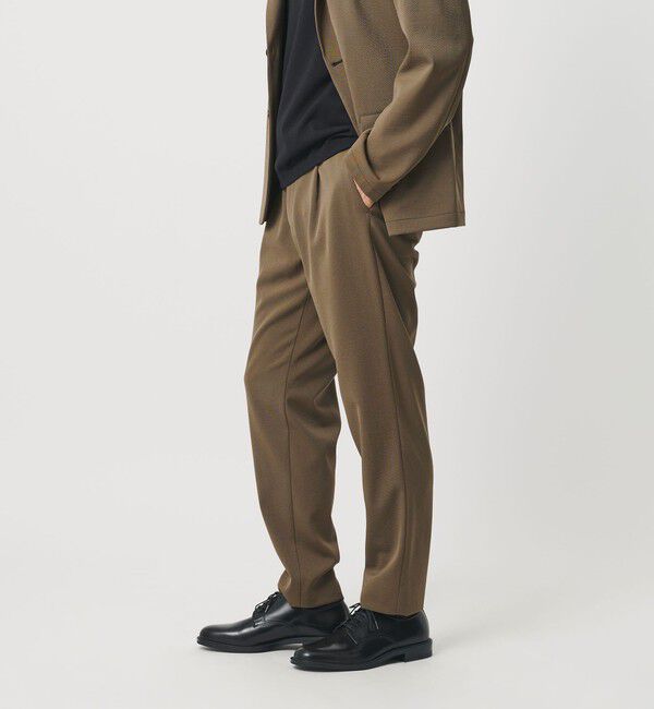 BEAUTY&YOUTH UNITED ARROWS「トリクシオン/TRIXION シャンブレー 1P テーパード スラックス NO.5 セットアップ対応 ウォッシャブル」|チノ|BEIGE