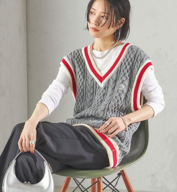 SHIPS for women「【SHIPS別注】LOGAN KNITTING MILLS: チルデン Vネック ベスト」|ベスト・ジレ|グレー