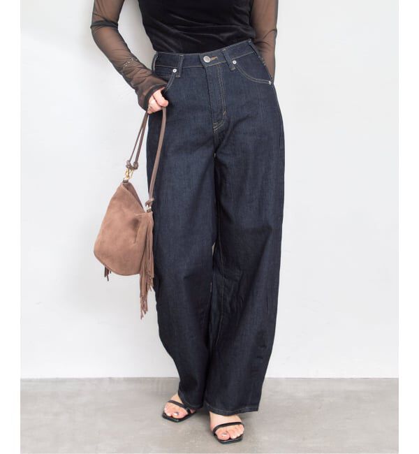 U by SPICK&SPAN「SOMETHING / サムシング HANA CURVE TAPERED」|デニム|ネイビー