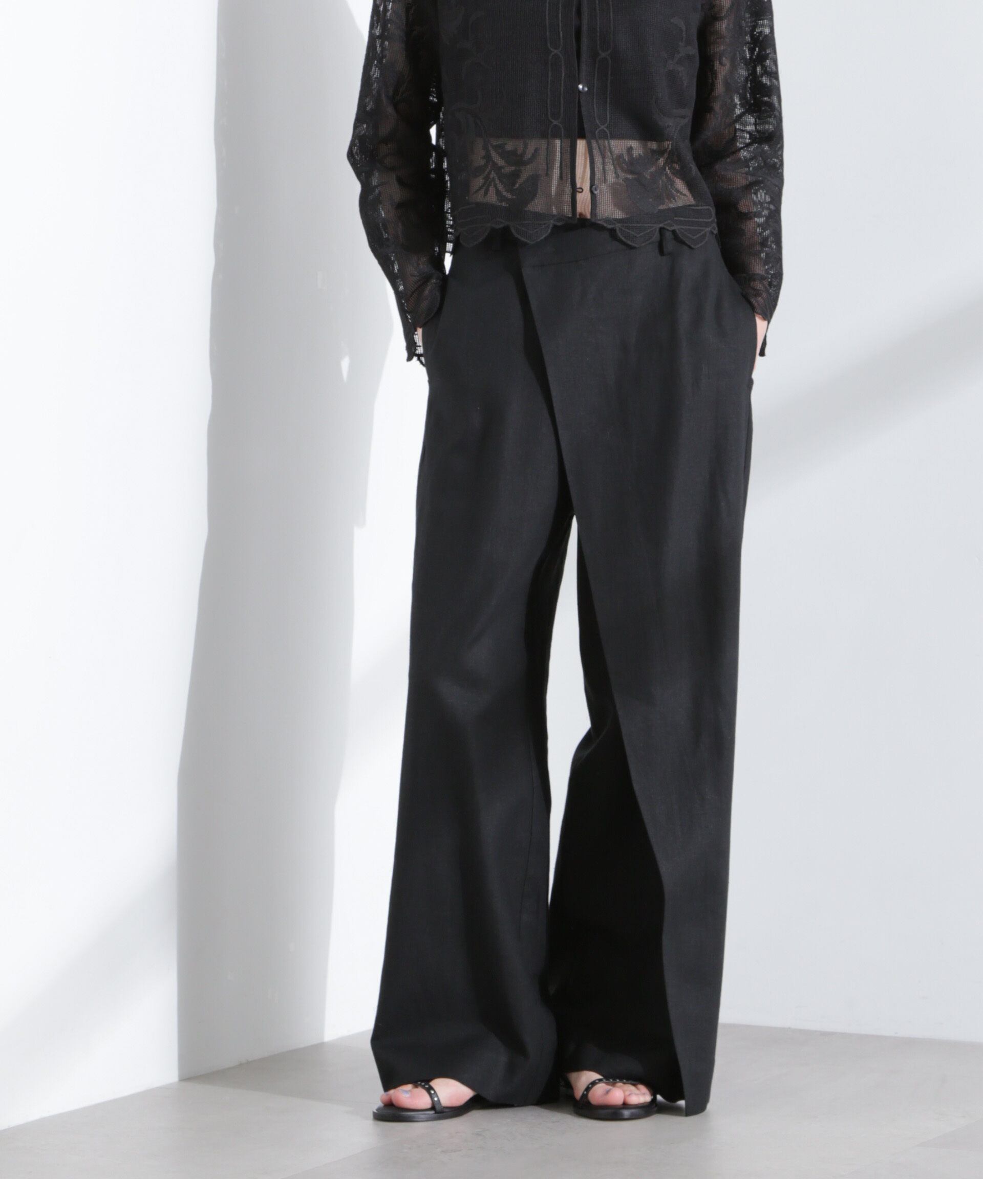 nano･universe「リネン混ラップパンツ(セットアップ可)」|チノ|ブラック