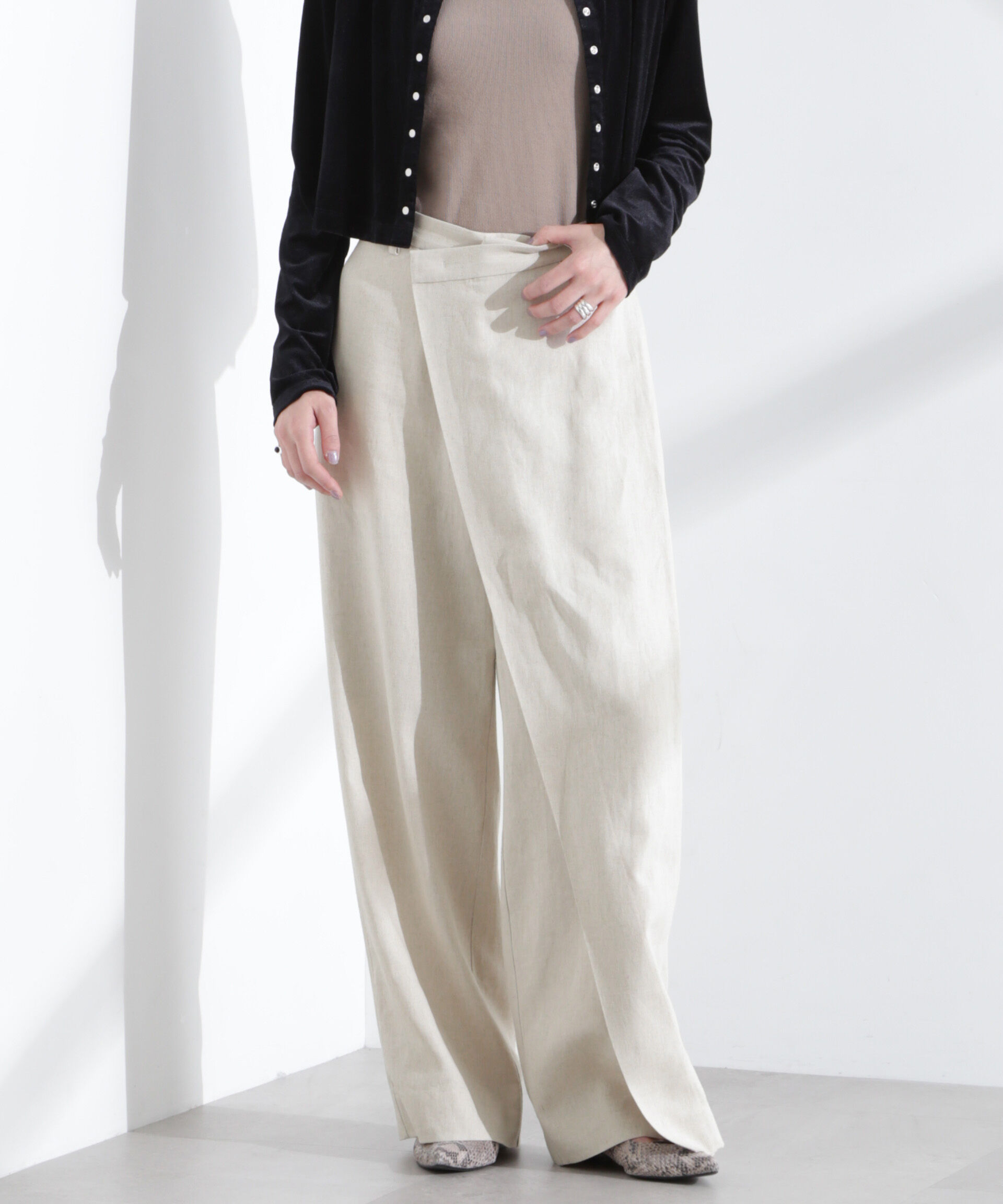 nano･universe「リネン混ラップパンツ(セットアップ可)」|チノ|