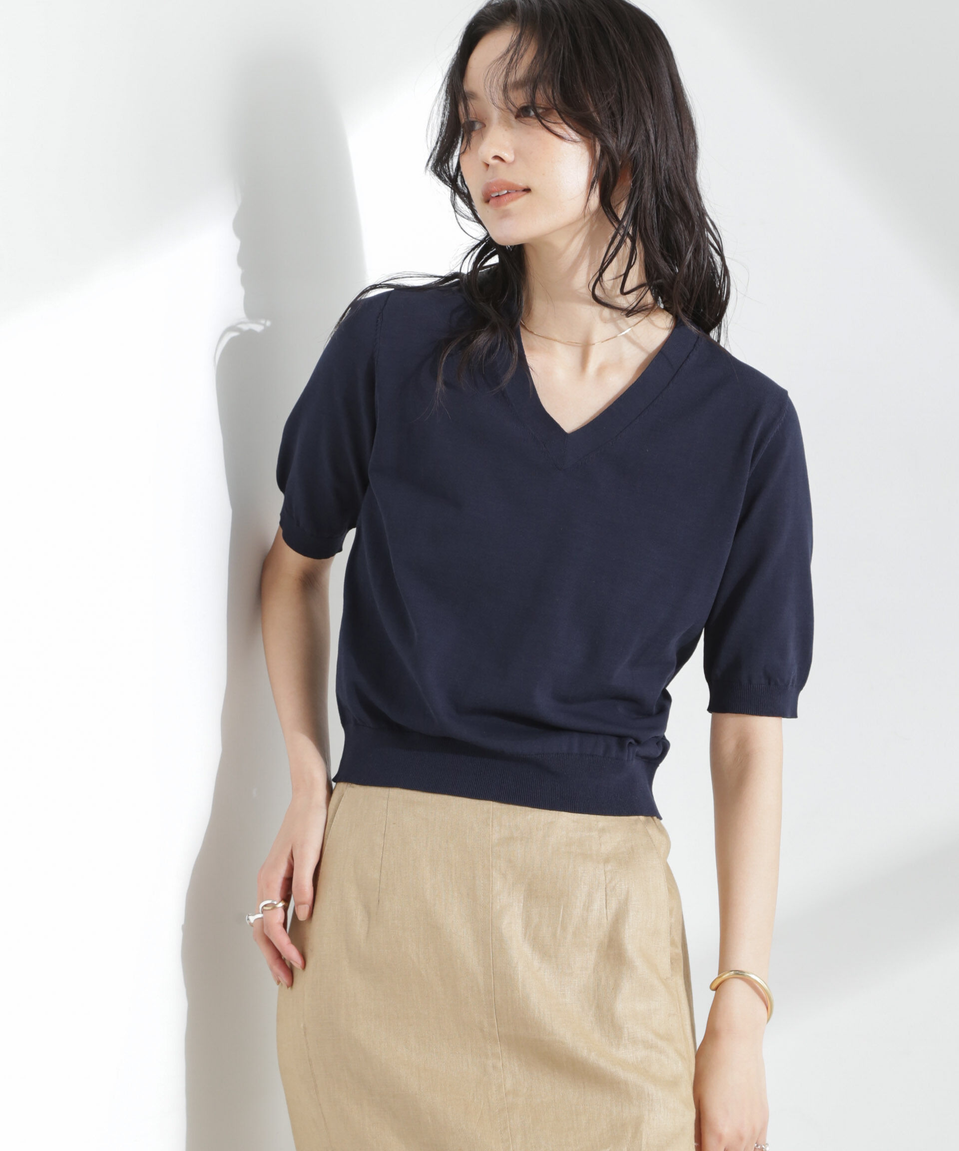 nano･universe「TEKNICO GIZAコットンVネックコンパクトニット」|ニット・セーター|