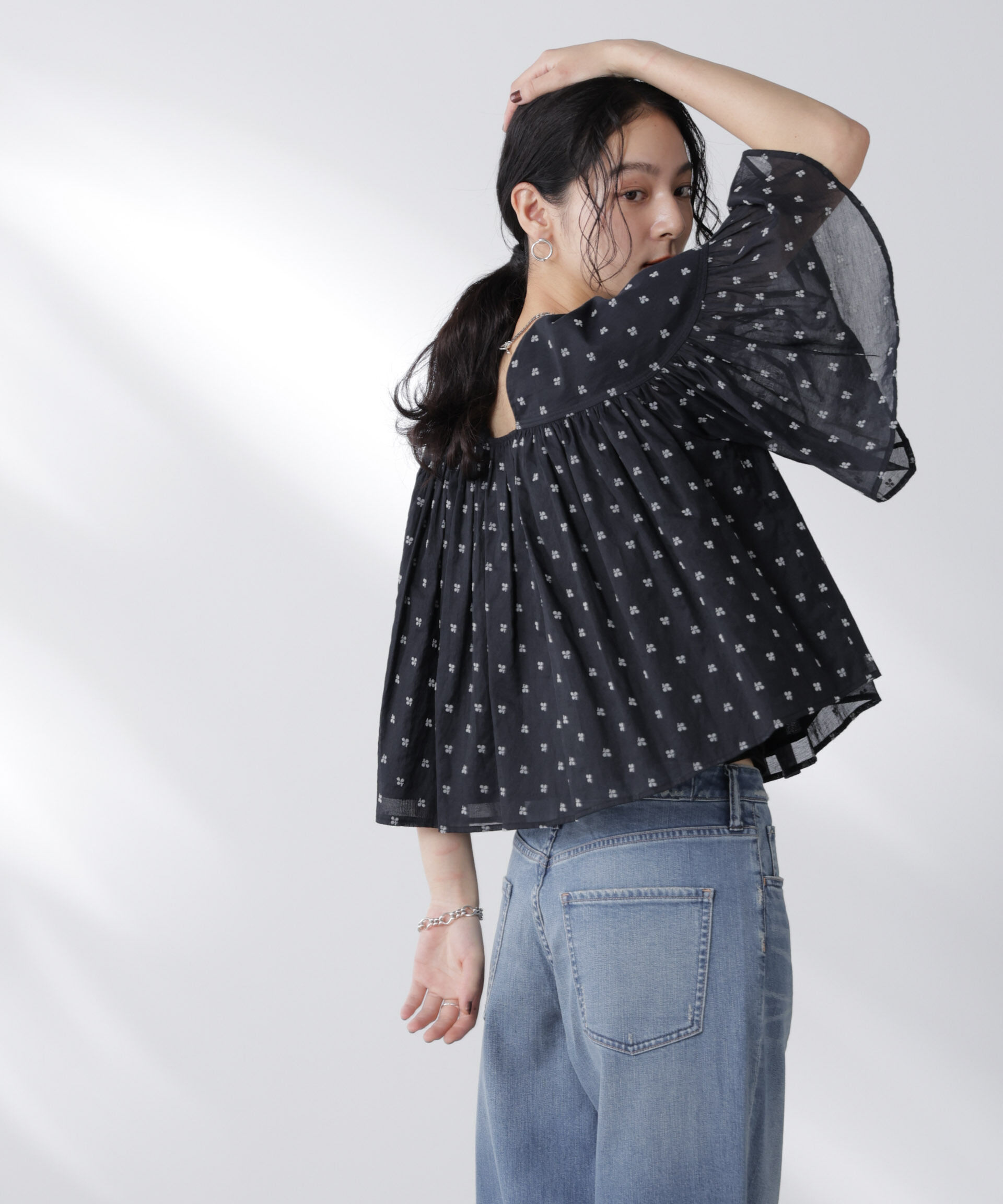 nano･universe「made in india コットンフロッキーフラワーブラウス」|シャツ・ブラウス|